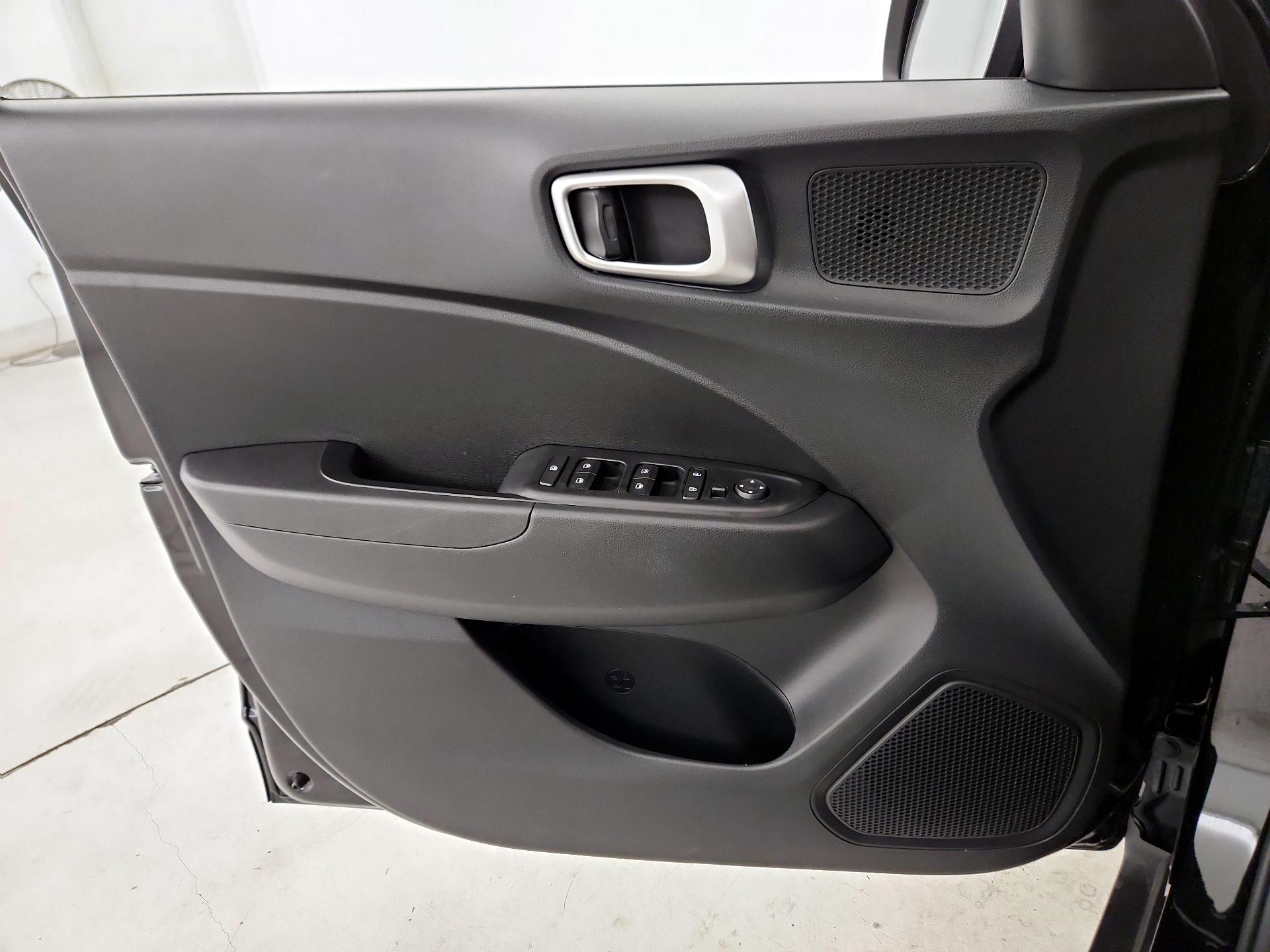 Thumbnail: 2024 Hyundai Venue - 12