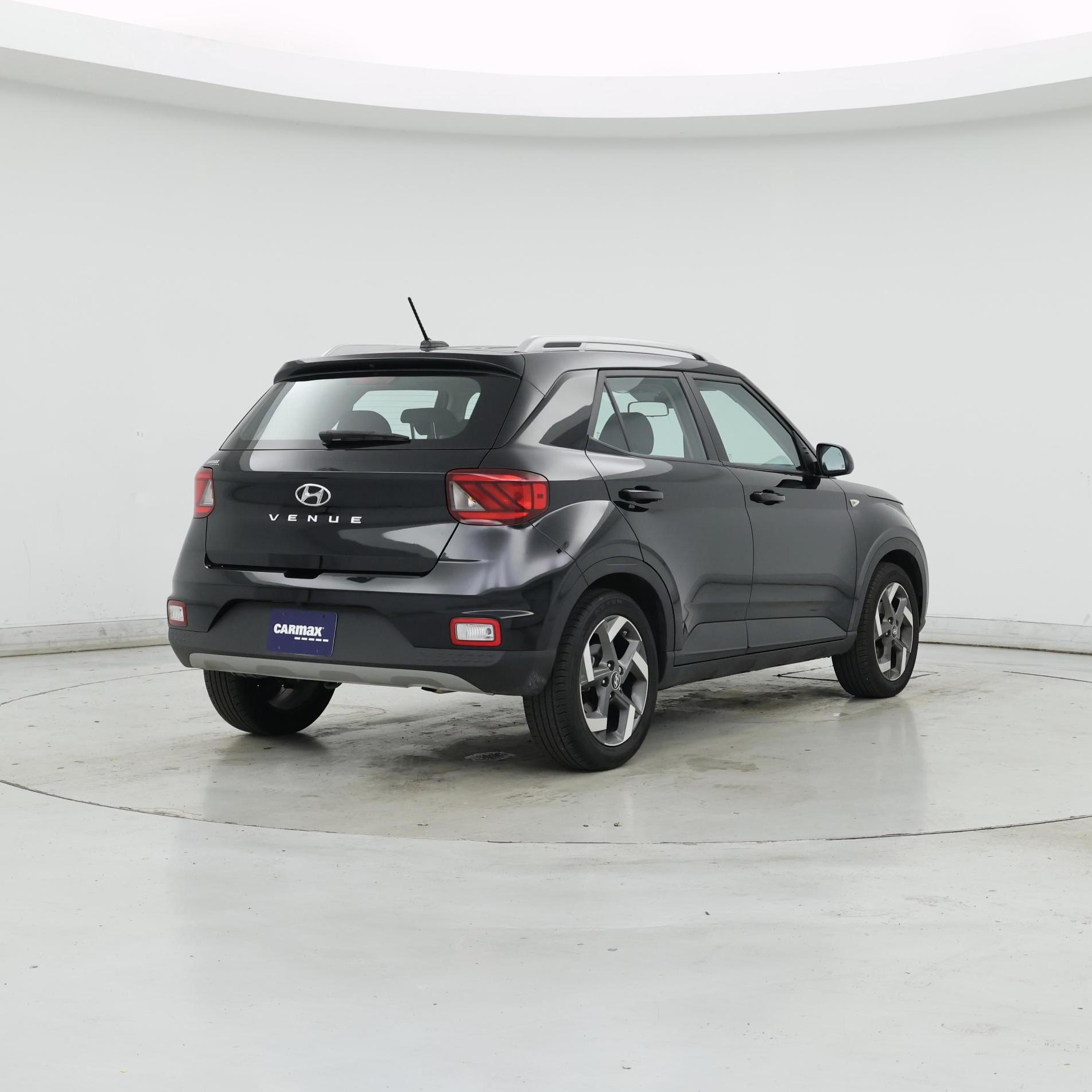 Thumbnail: 2024 Hyundai Venue - 8