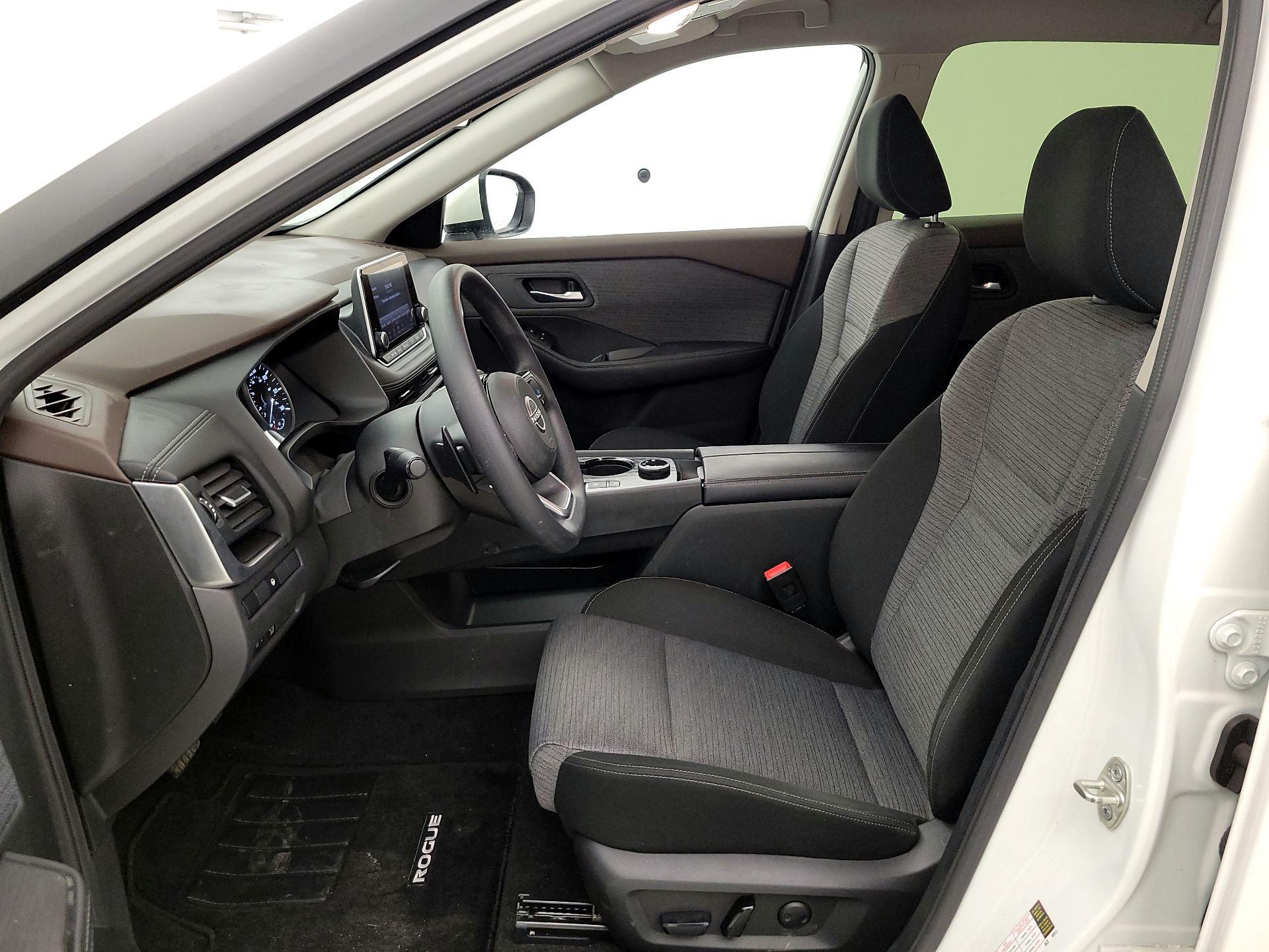 Thumbnail: 2023 Nissan Rogue - 11