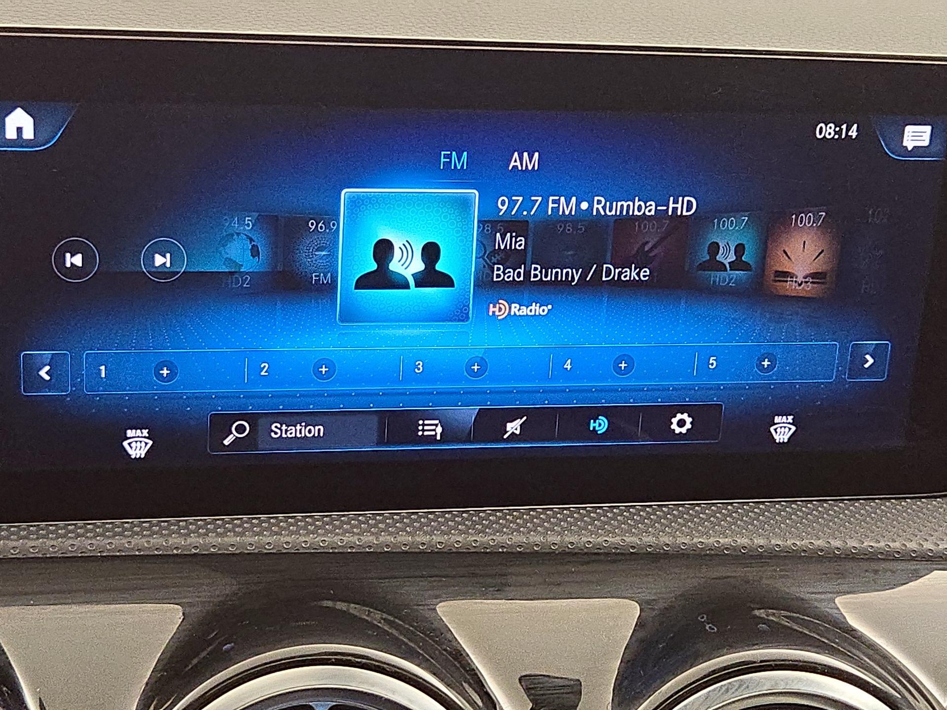 Thumbnail: 2023 Mercedes-Benz CLA - 15