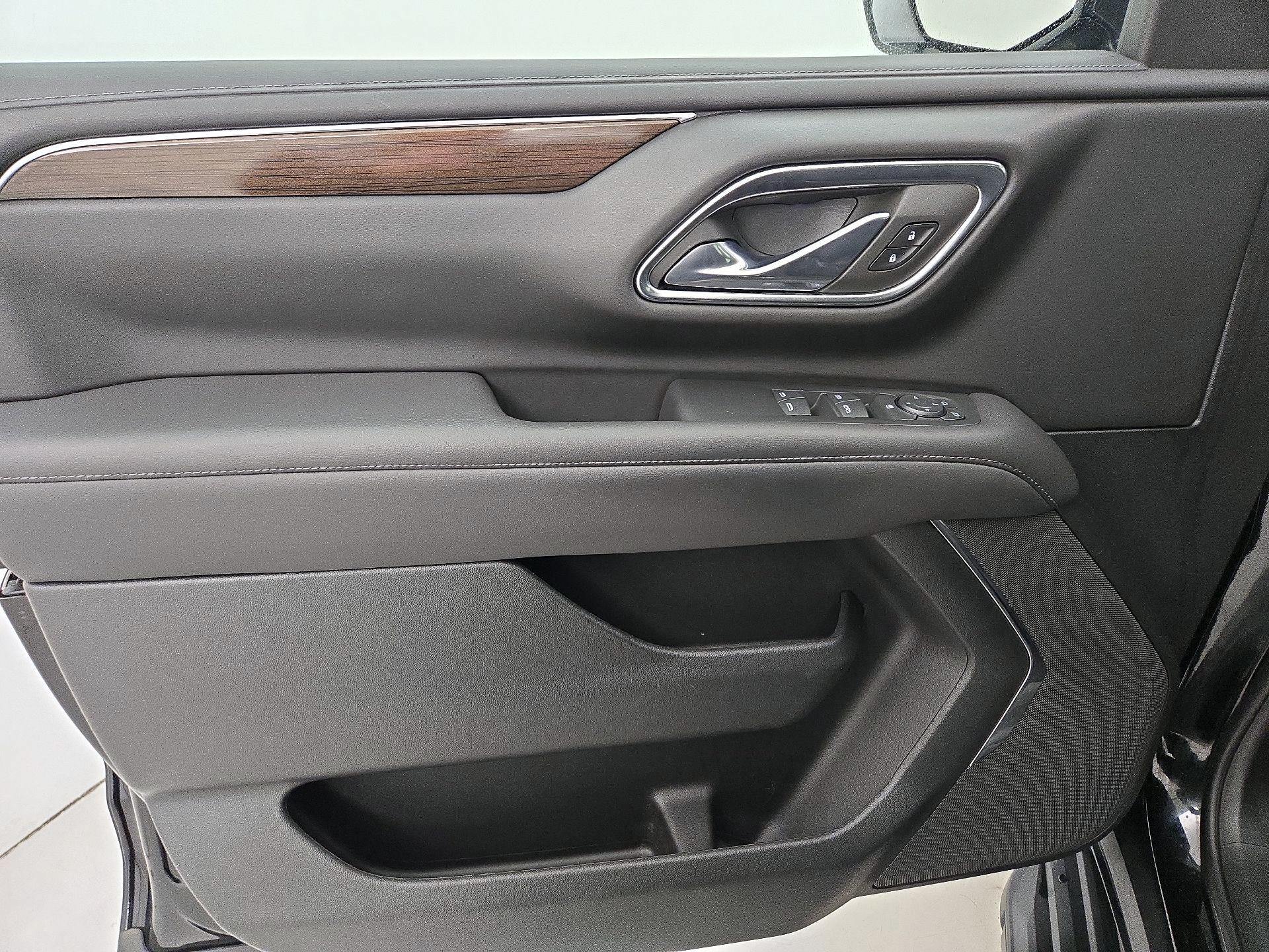 Thumbnail: 2023 GMC Yukon - 12