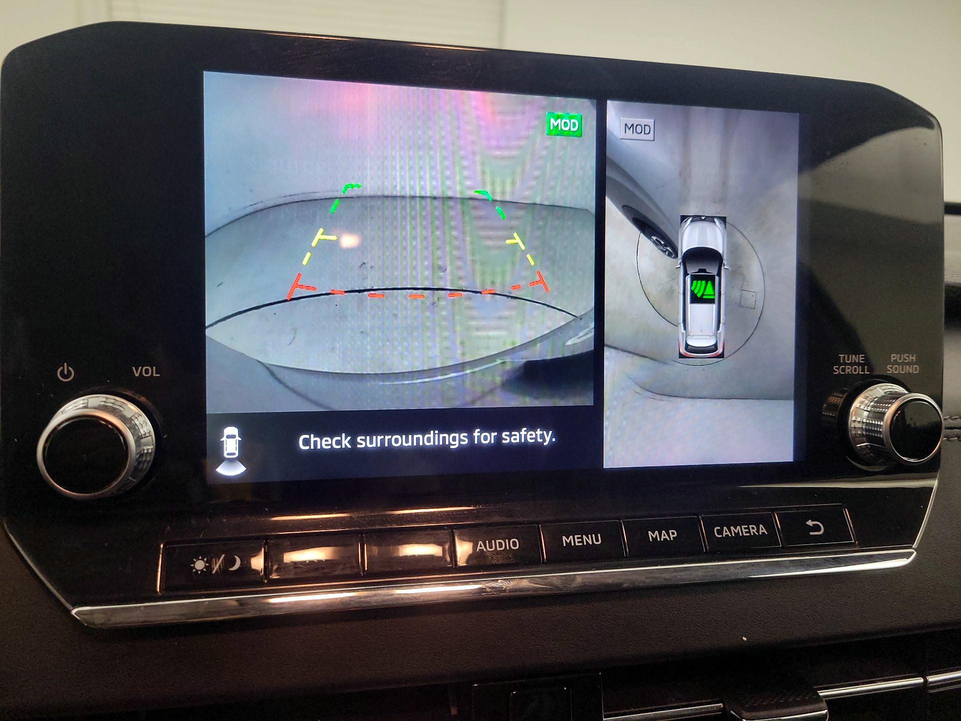 Thumbnail: 2022 Mitsubishi Outlander - 14