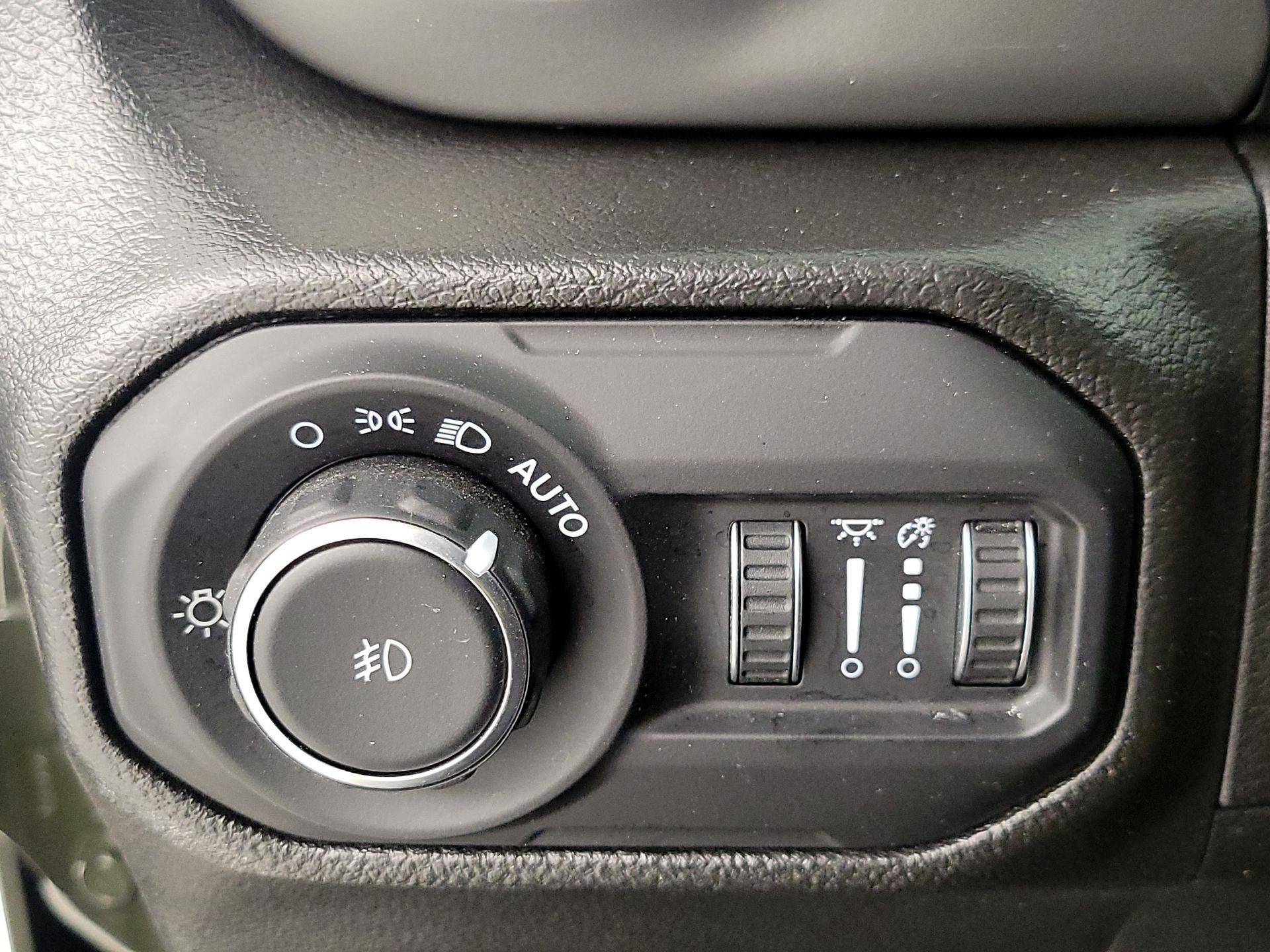 Thumbnail: 2022 Jeep Wrangler - 13