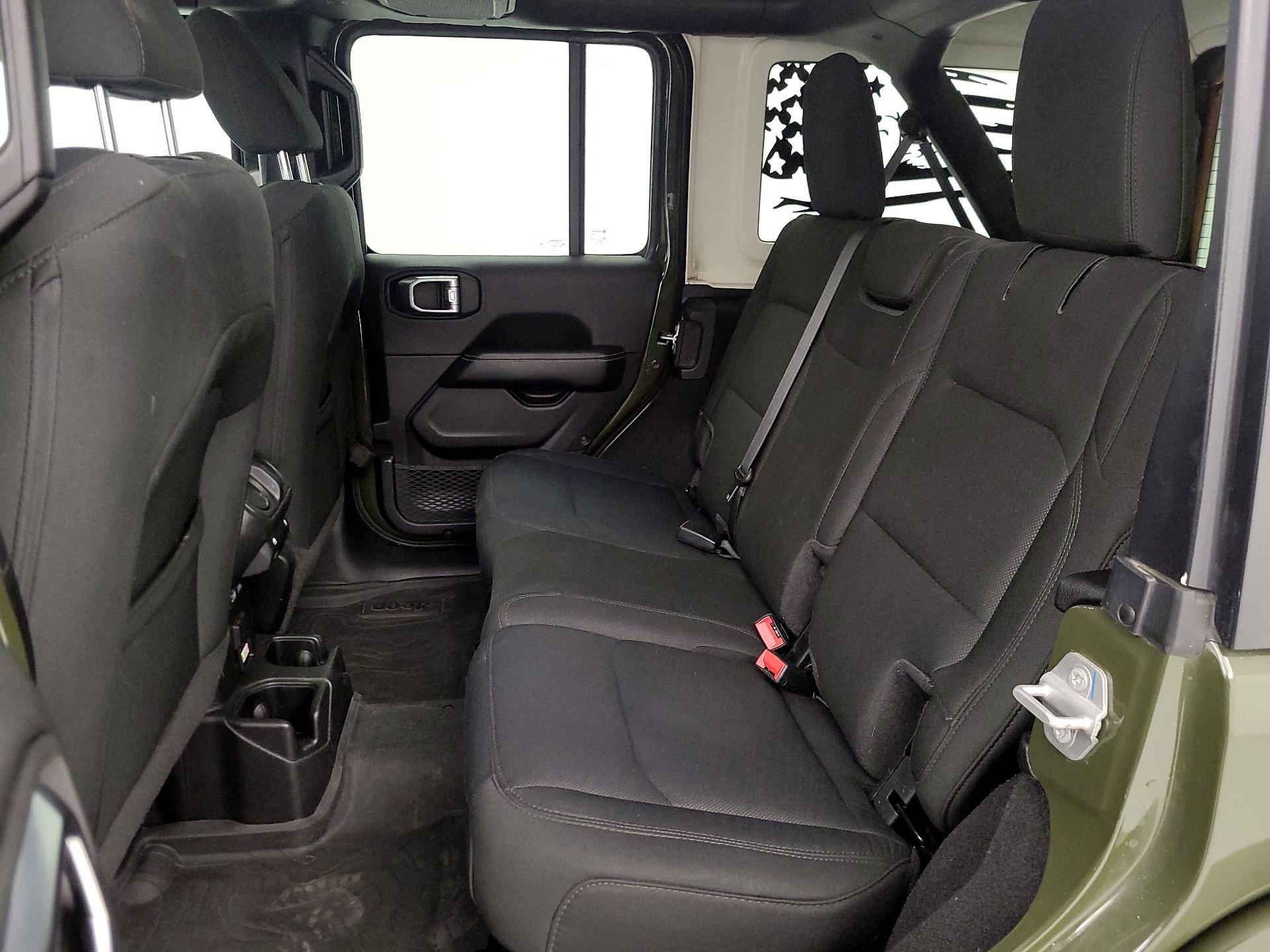 Thumbnail: 2022 Jeep Wrangler - 20