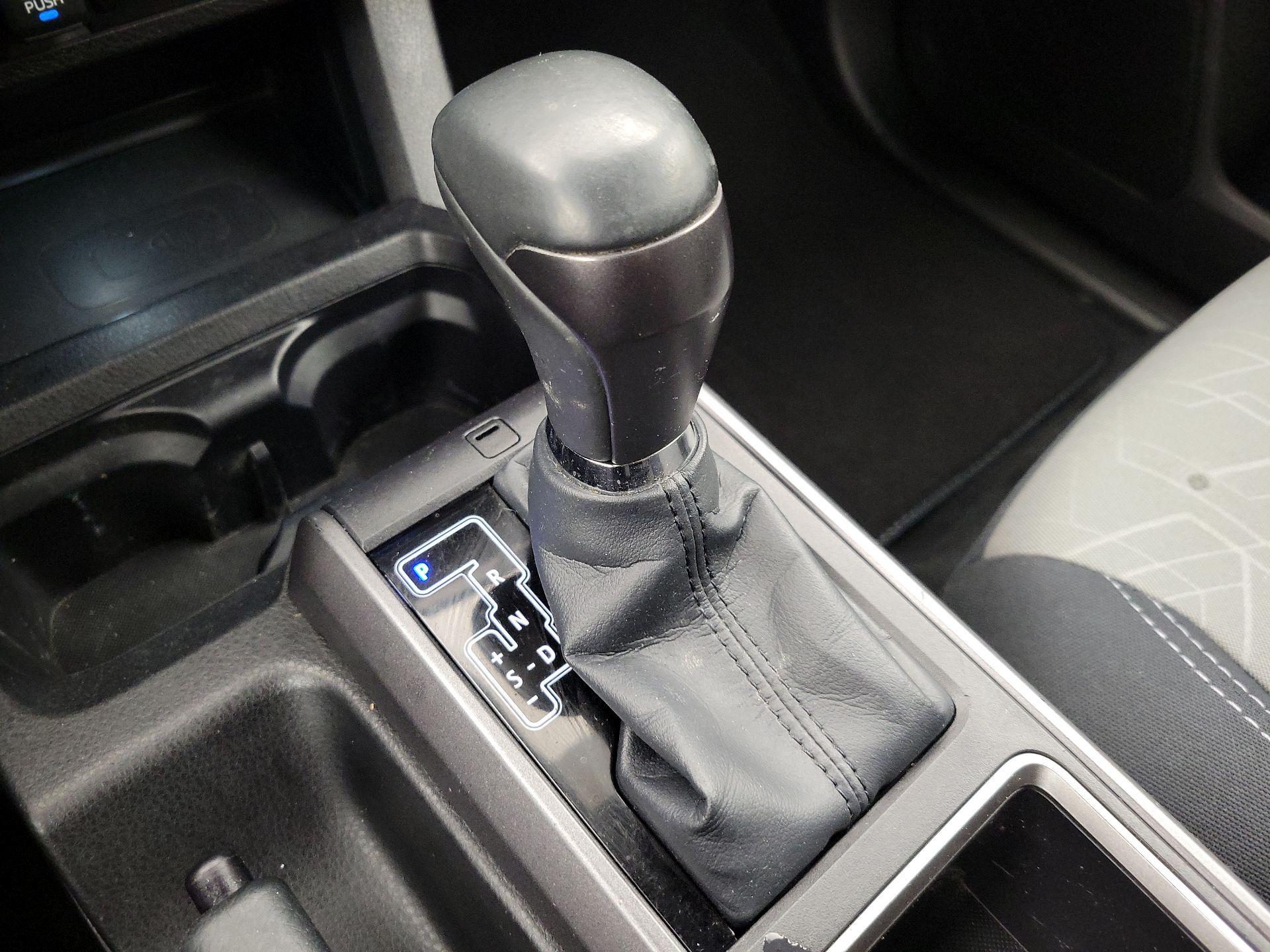 Thumbnail: 2023 Toyota Tacoma - 17