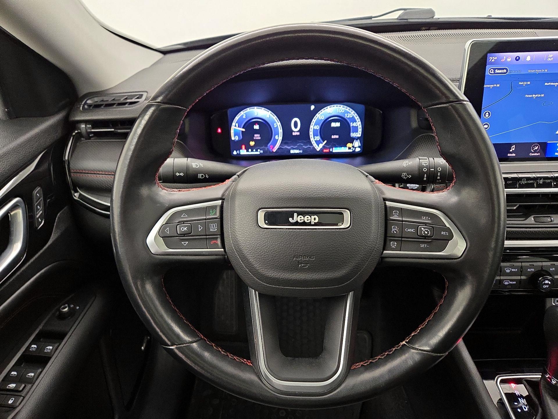 Thumbnail: 2022 Jeep Compass - 10