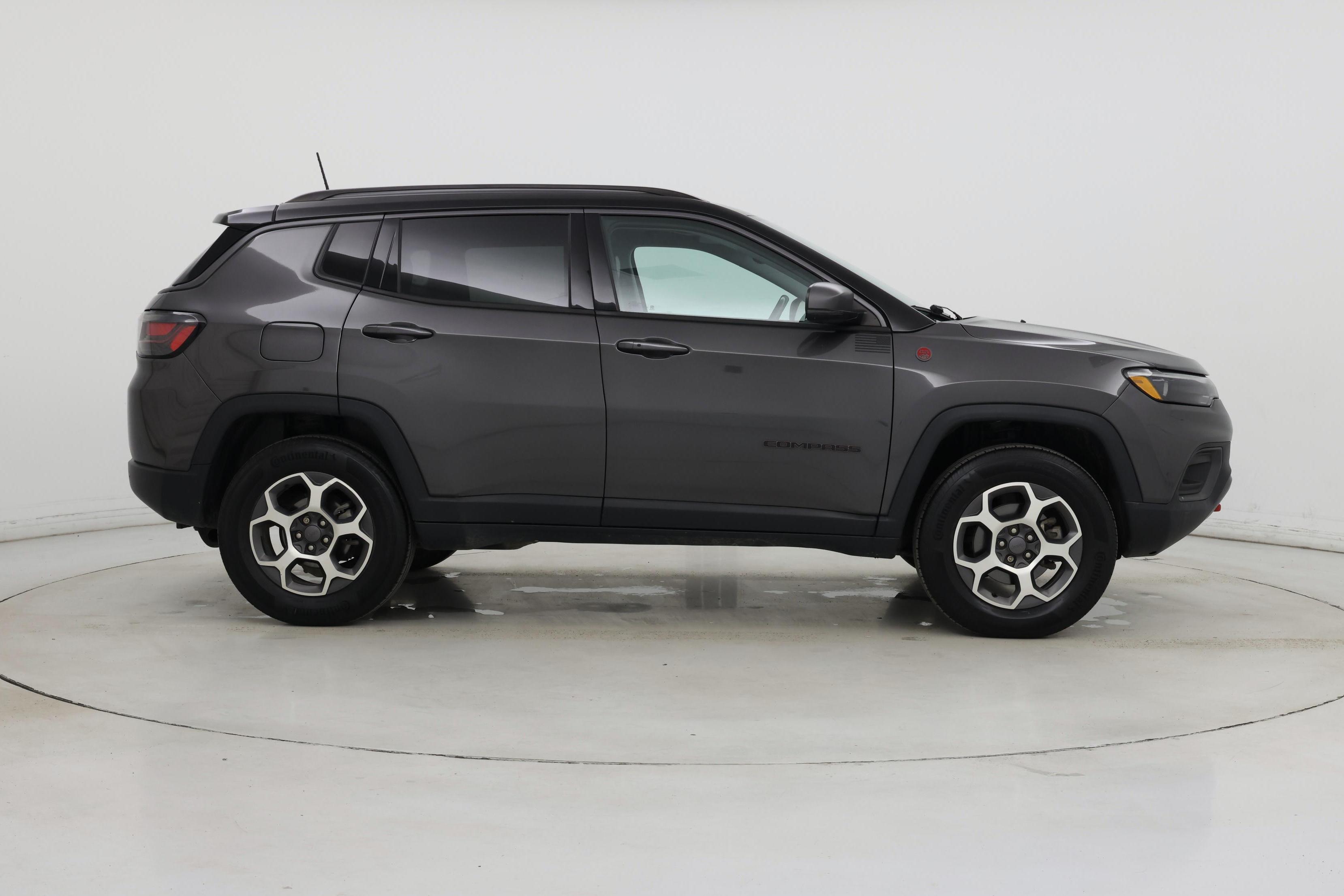 Thumbnail: 2022 Jeep Compass - 7