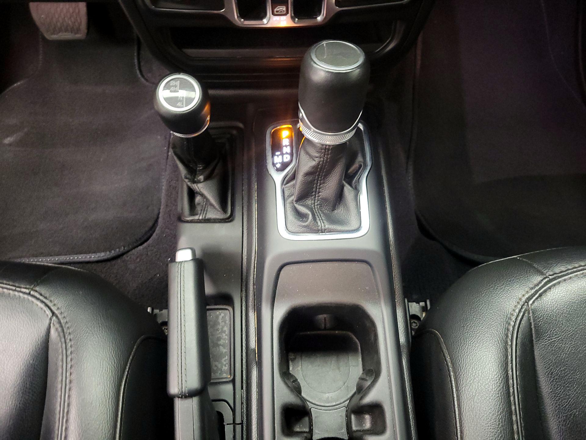 Thumbnail: 2023 Jeep Wrangler - 18