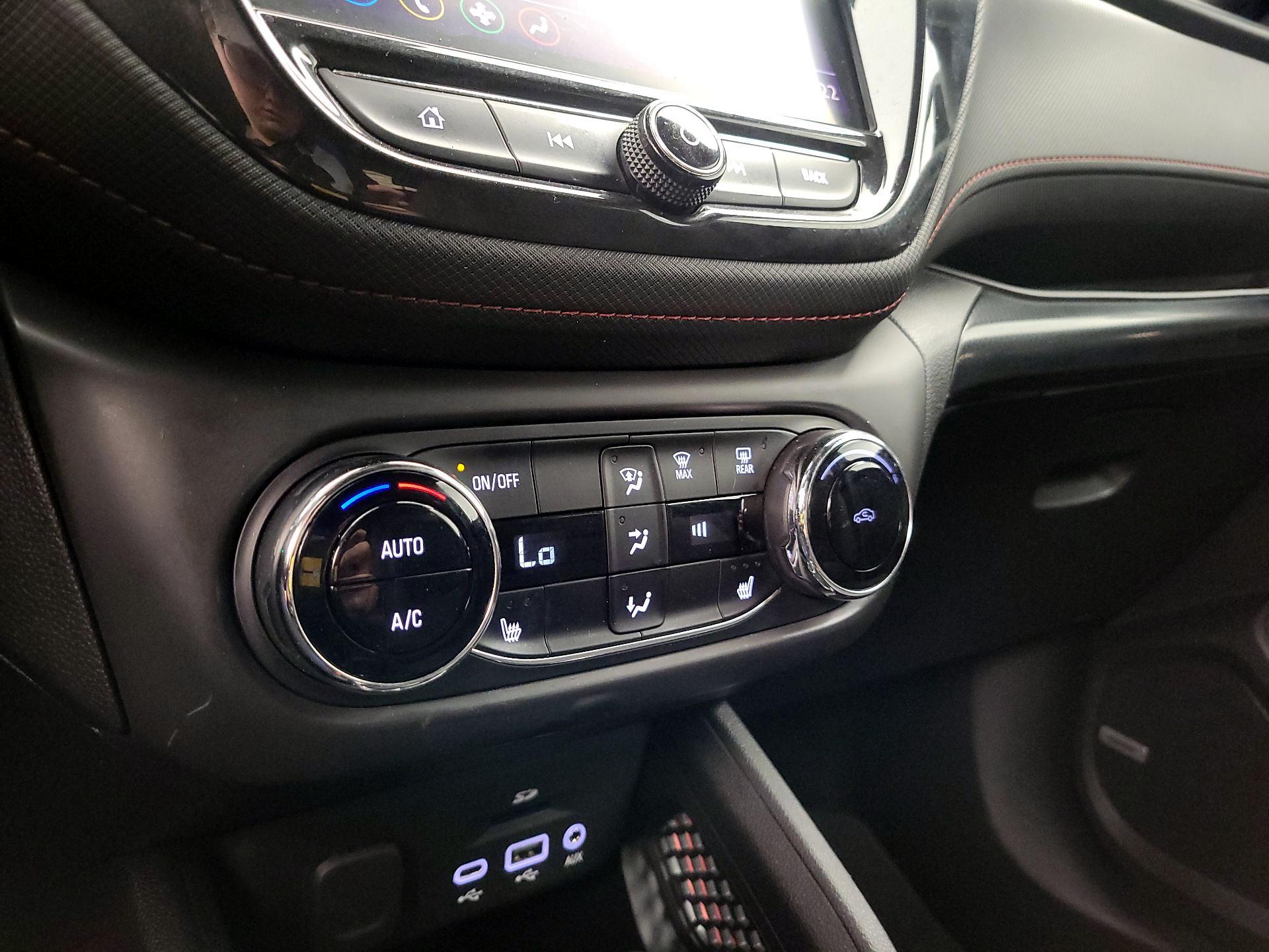 Thumbnail: 2023 Chevrolet TrailBlazer - 16