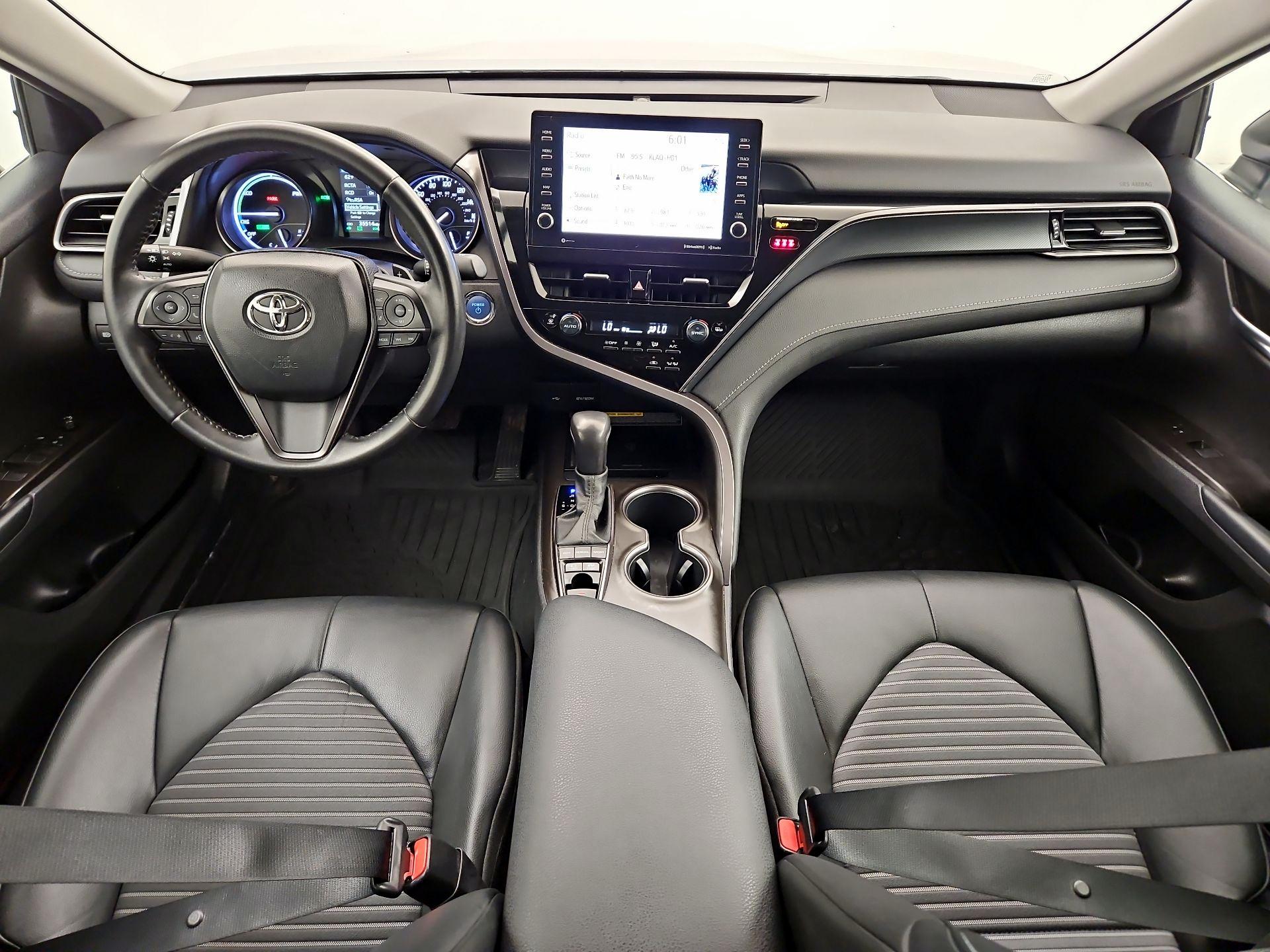 Thumbnail: 2021 Toyota Camry - 9