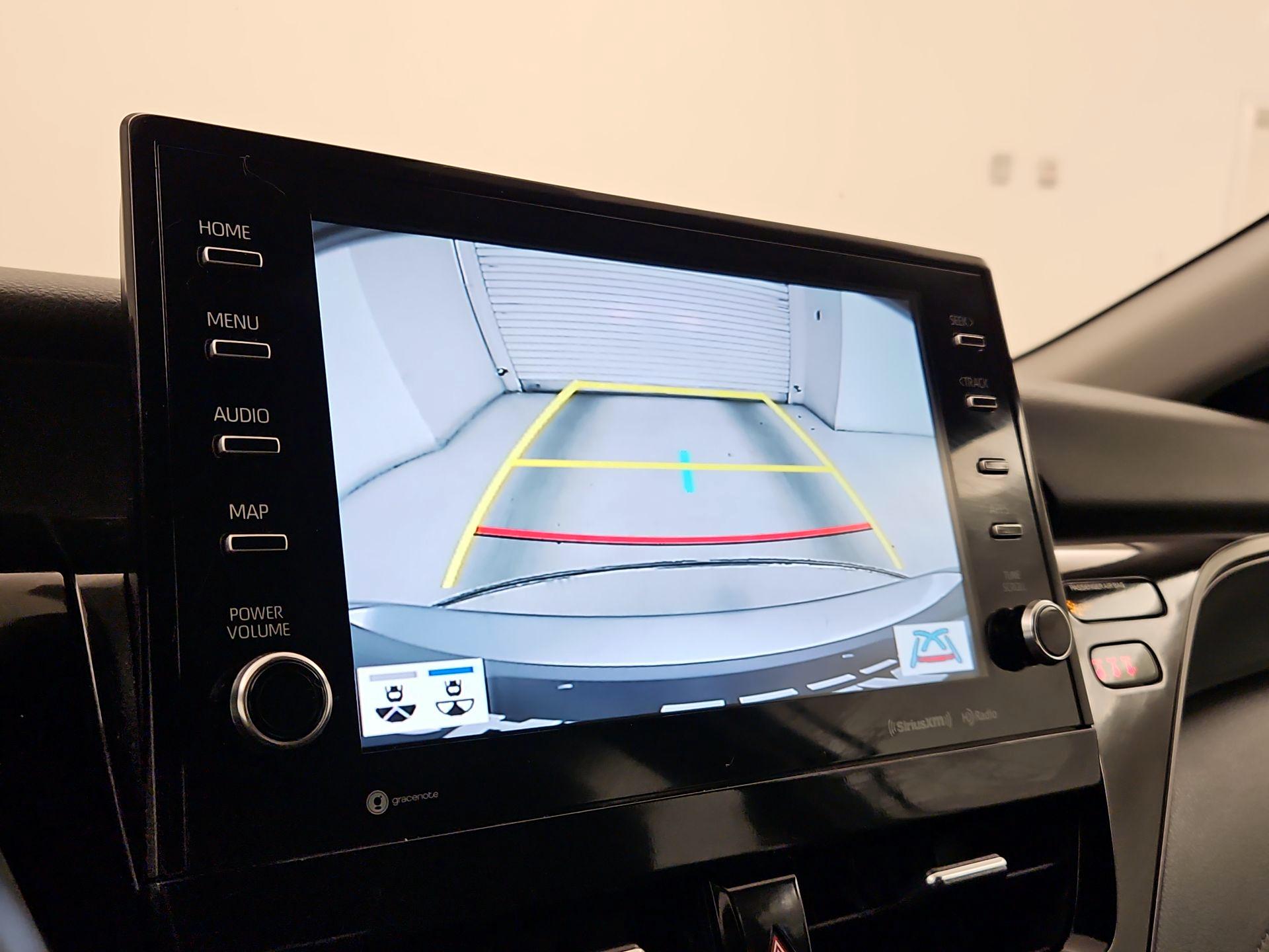 Thumbnail: 2021 Toyota Camry - 14