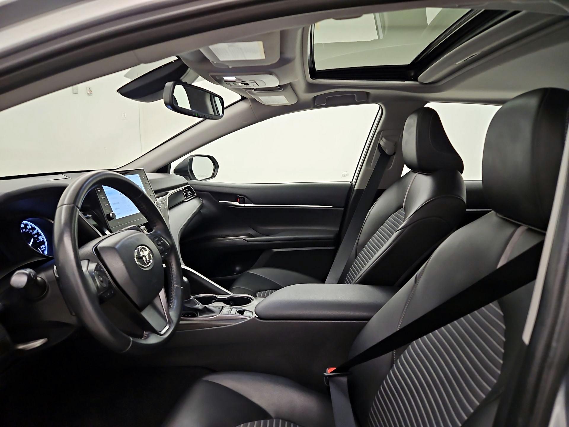 Thumbnail: 2021 Toyota Camry - 19