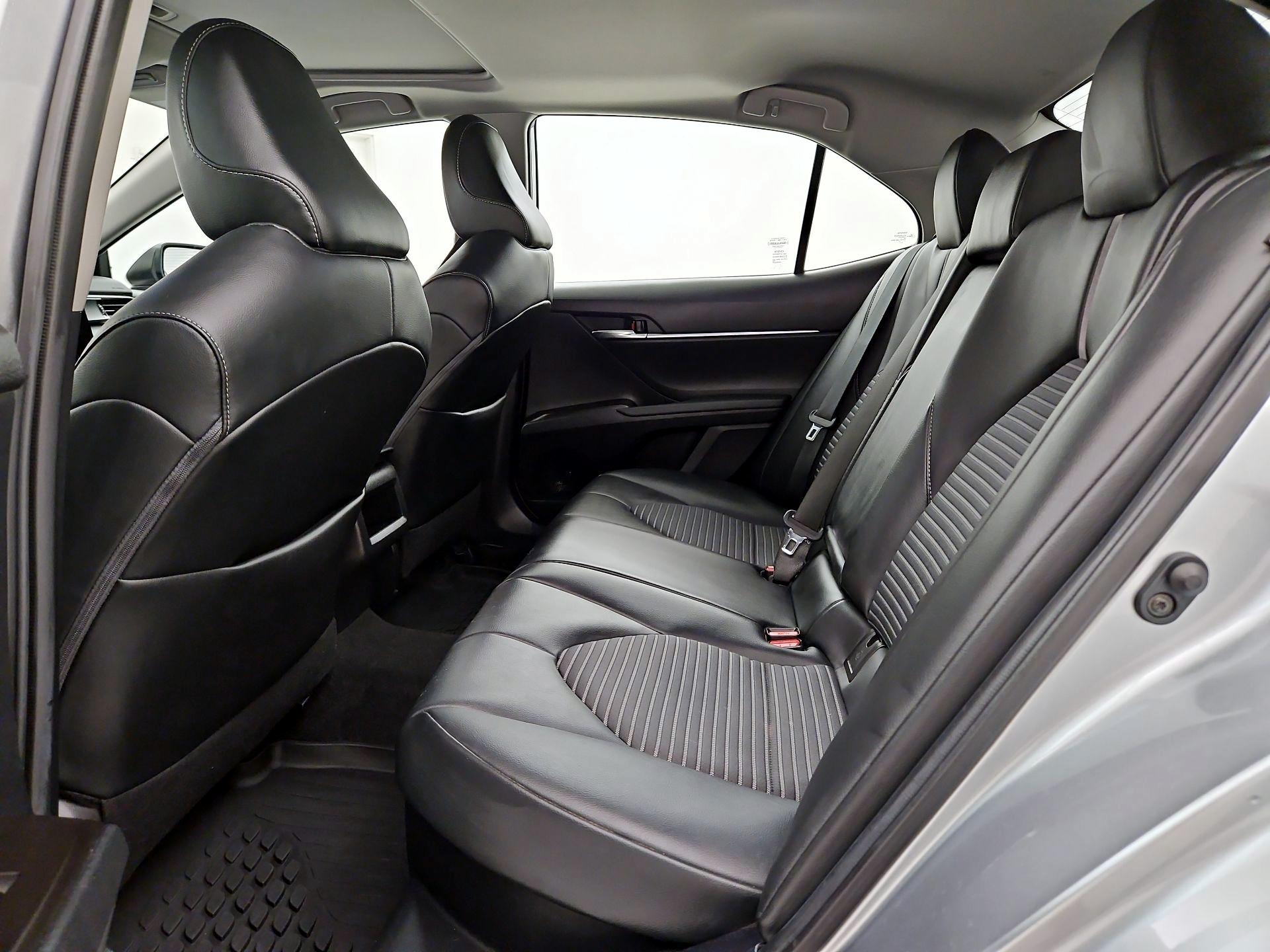 Thumbnail: 2021 Toyota Camry - 20