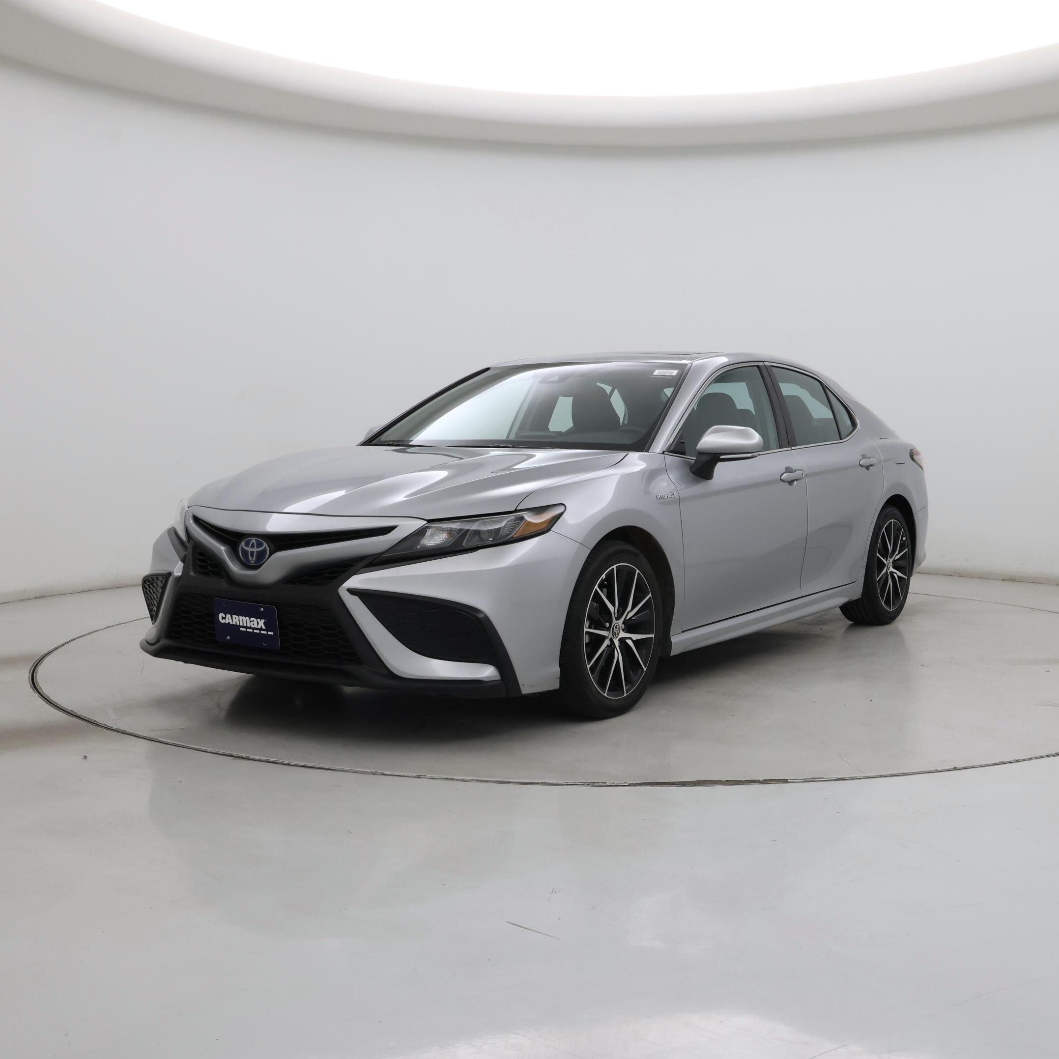 Thumbnail: 2021 Toyota Camry - 4