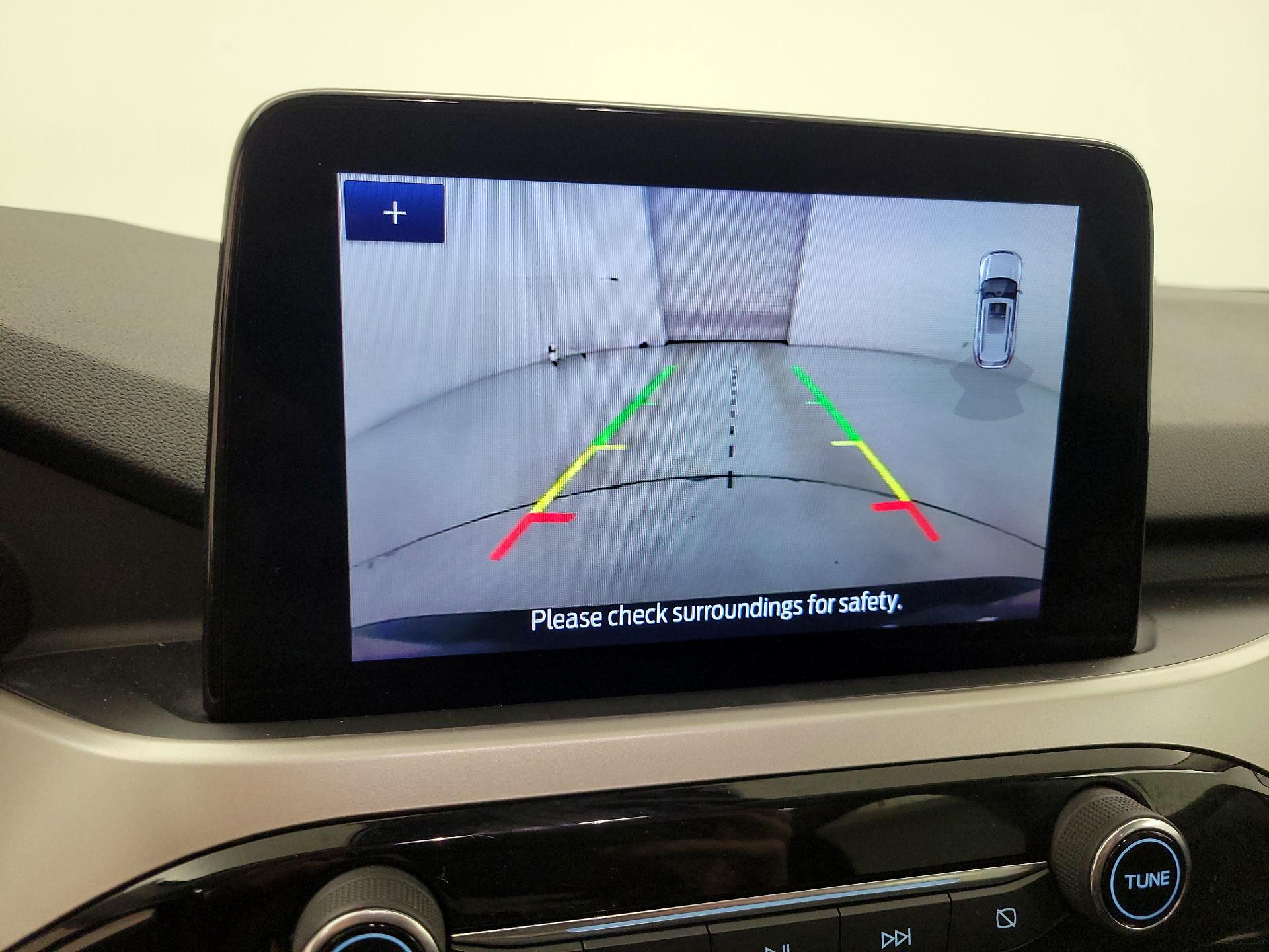 Thumbnail: 2022 Ford Escape - 14