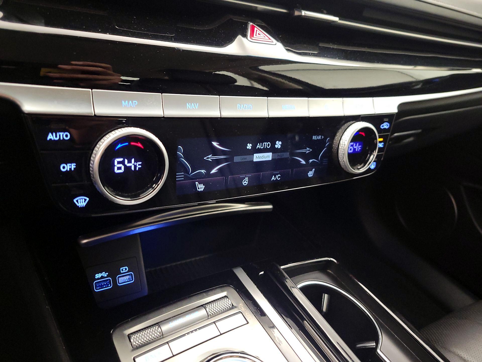 Thumbnail: 2023 Genesis G80 - 17