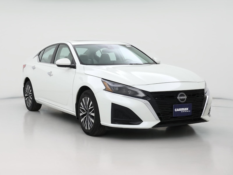 2023 Nissan Altima SV