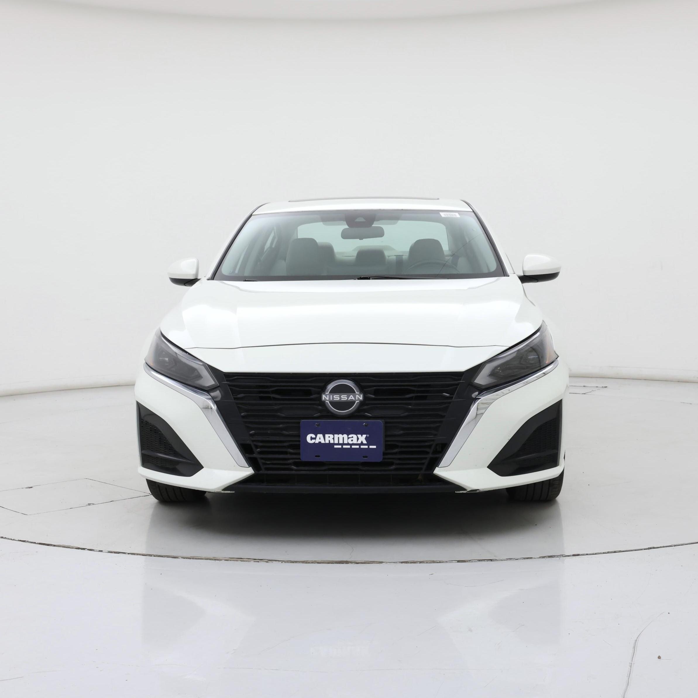 Thumbnail: 2023 Nissan Altima - 5