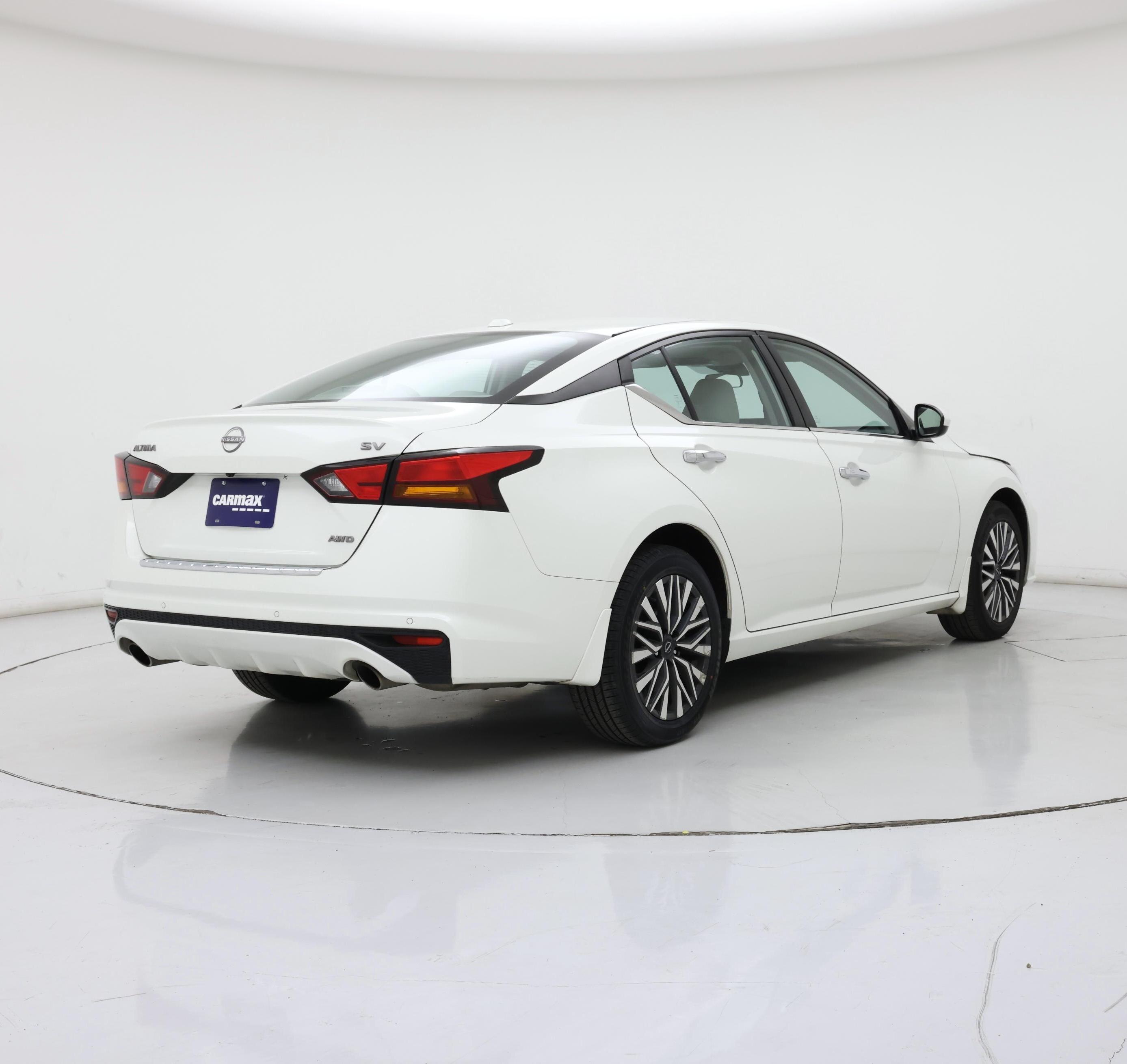 Thumbnail: 2023 Nissan Altima - 8