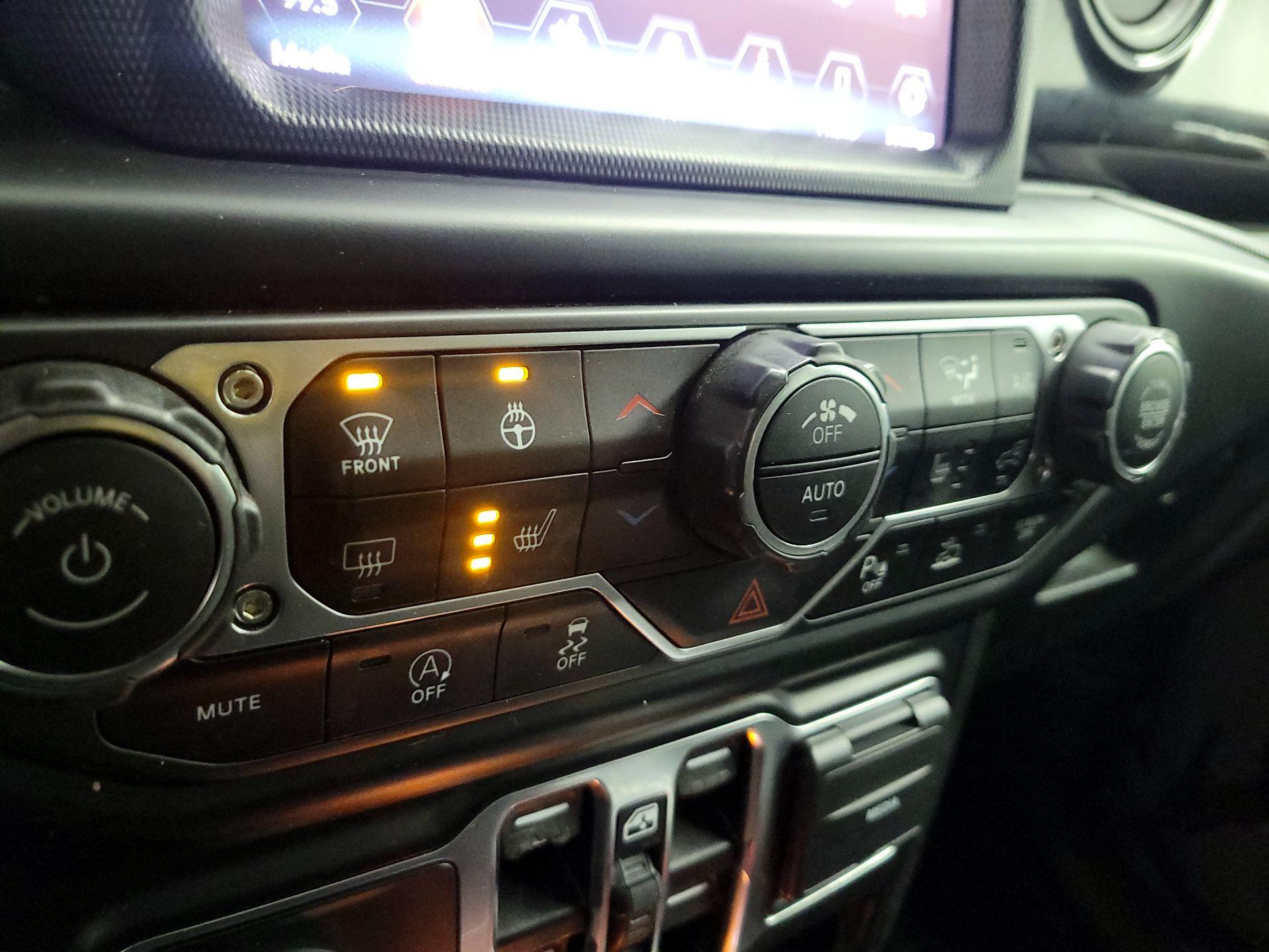 Thumbnail: 2021 Jeep Wrangler - 16