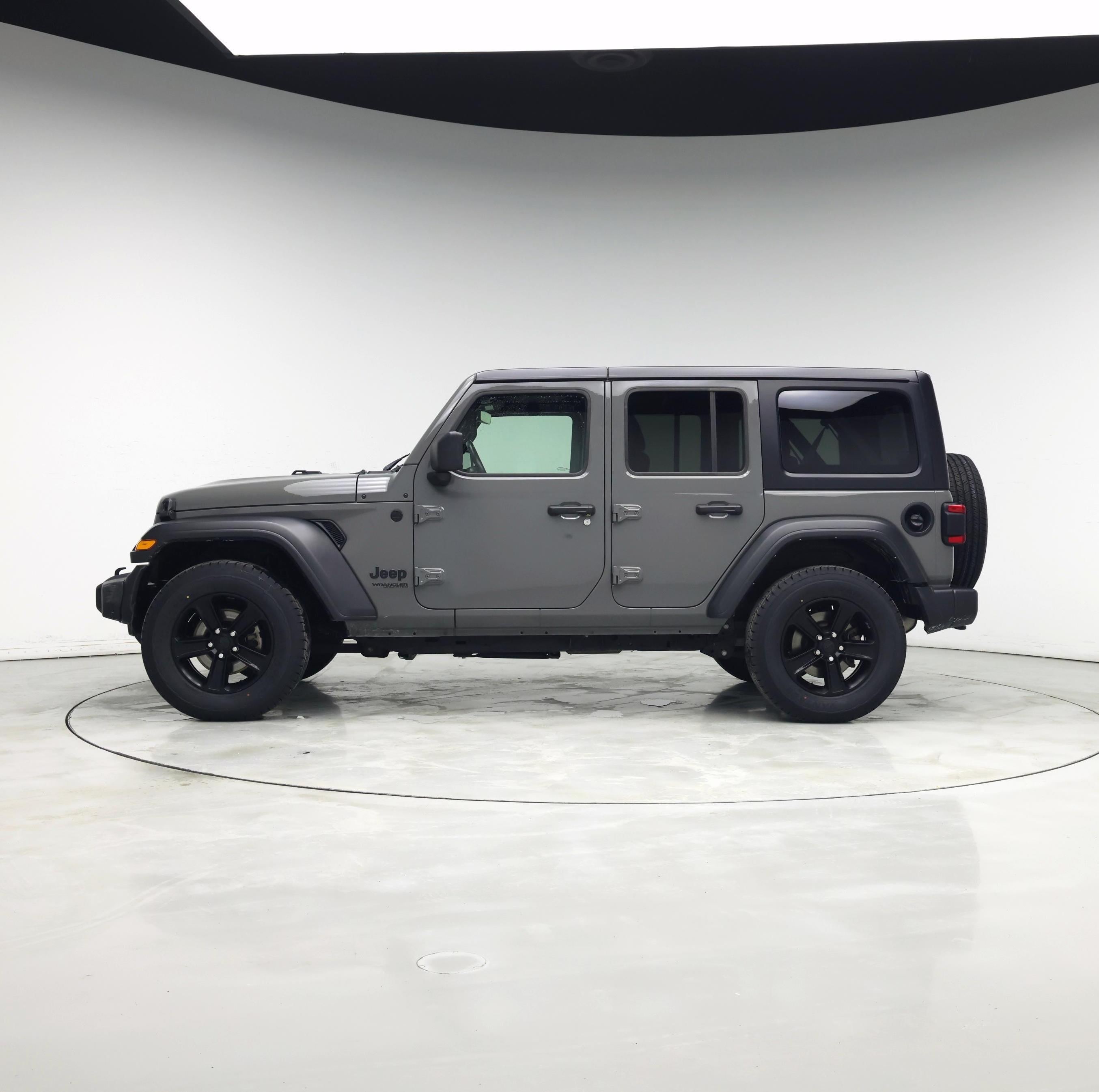 Thumbnail: 2021 Jeep Wrangler - 3
