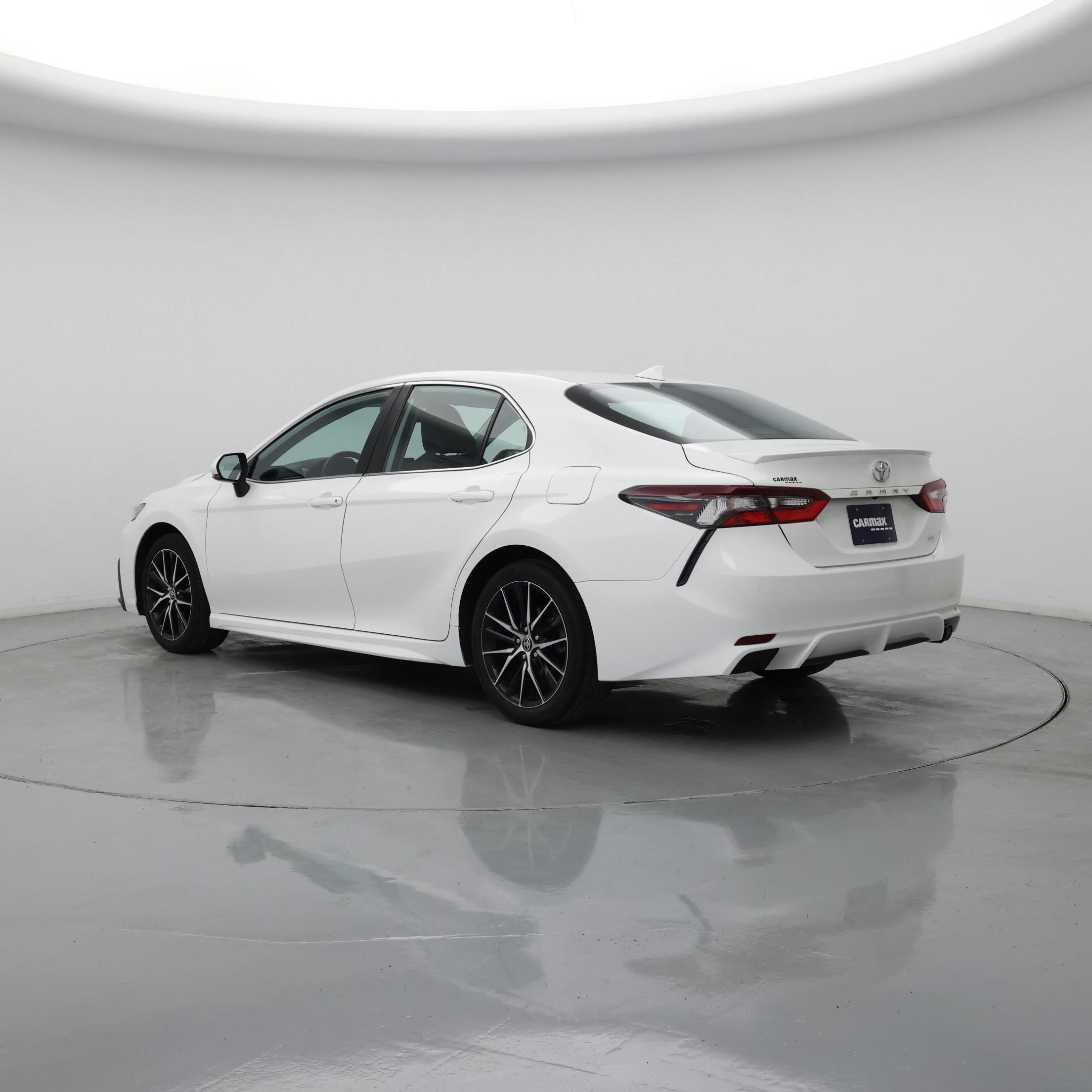 Thumbnail: 2024 Toyota Camry - 2