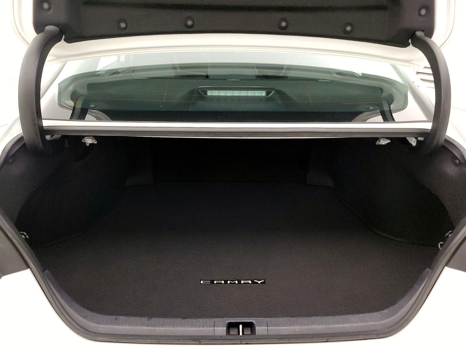 Thumbnail: 2024 Toyota Camry - 20