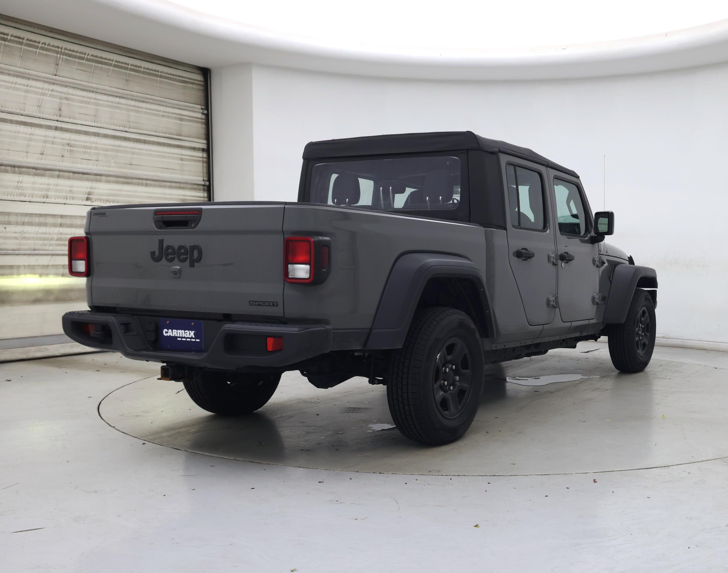 Thumbnail: 2021 Jeep Gladiator - 8