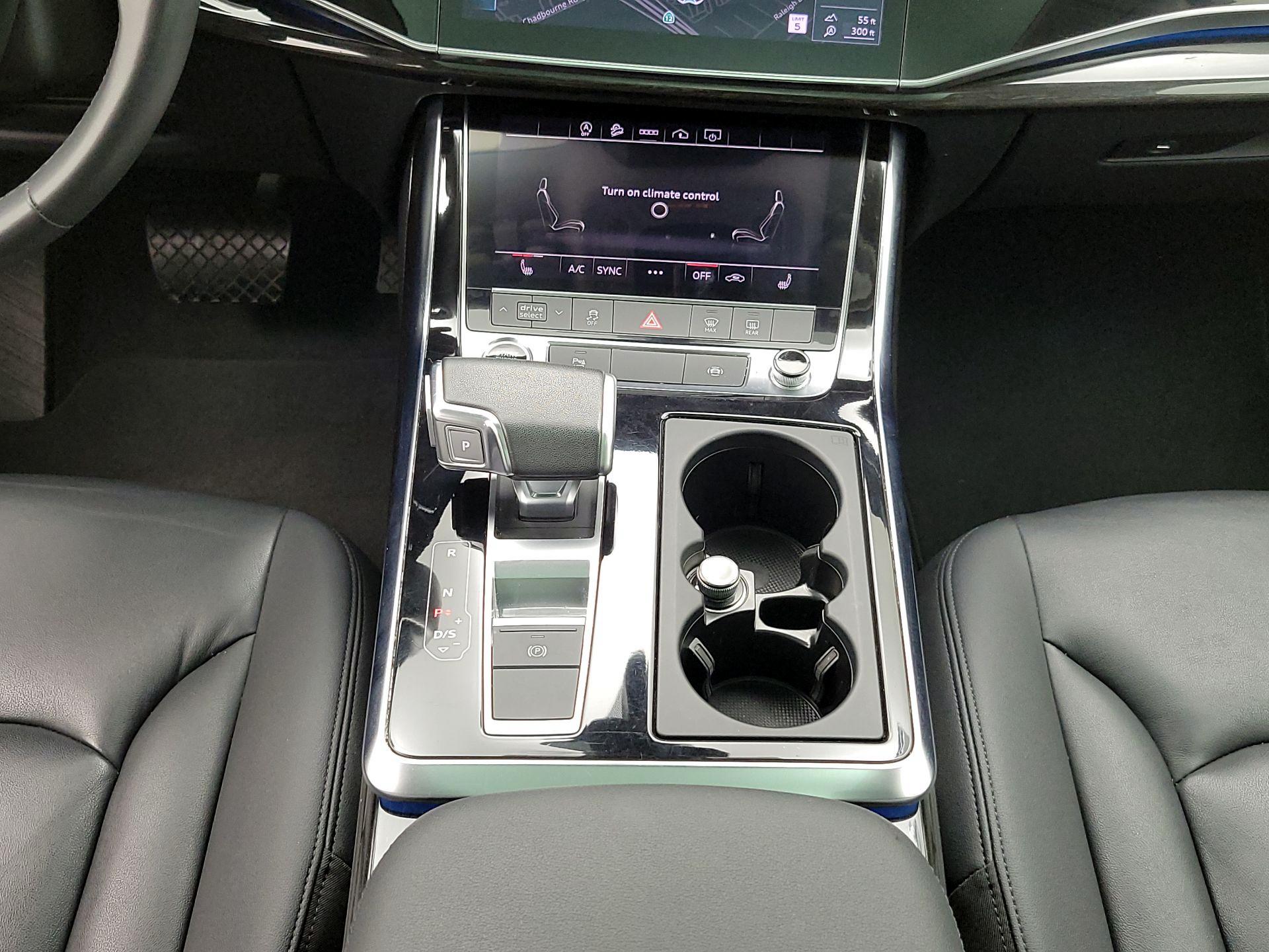 Thumbnail: 2024 Audi Q7 - 18