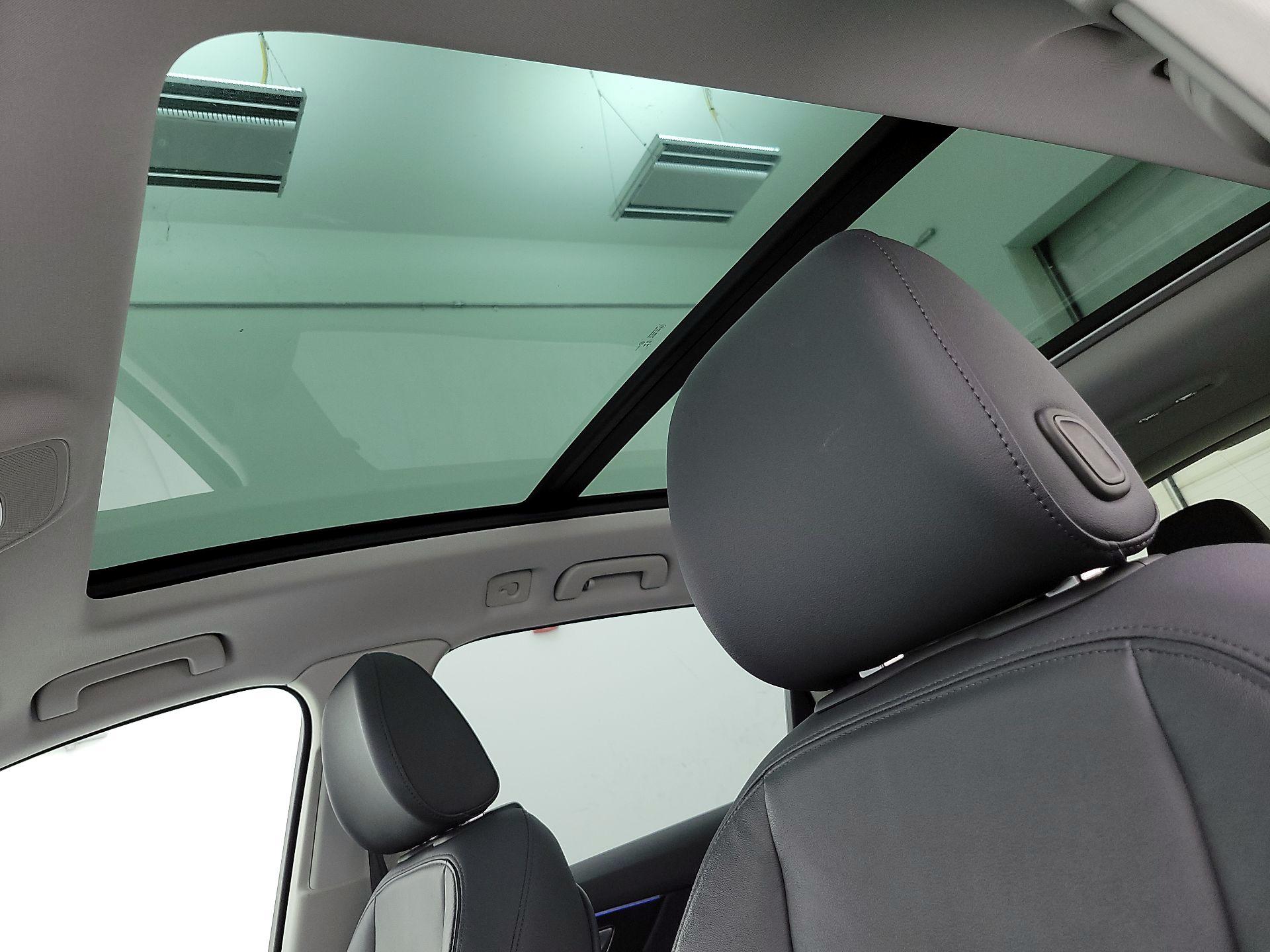 Thumbnail: 2024 Audi Q7 - 20