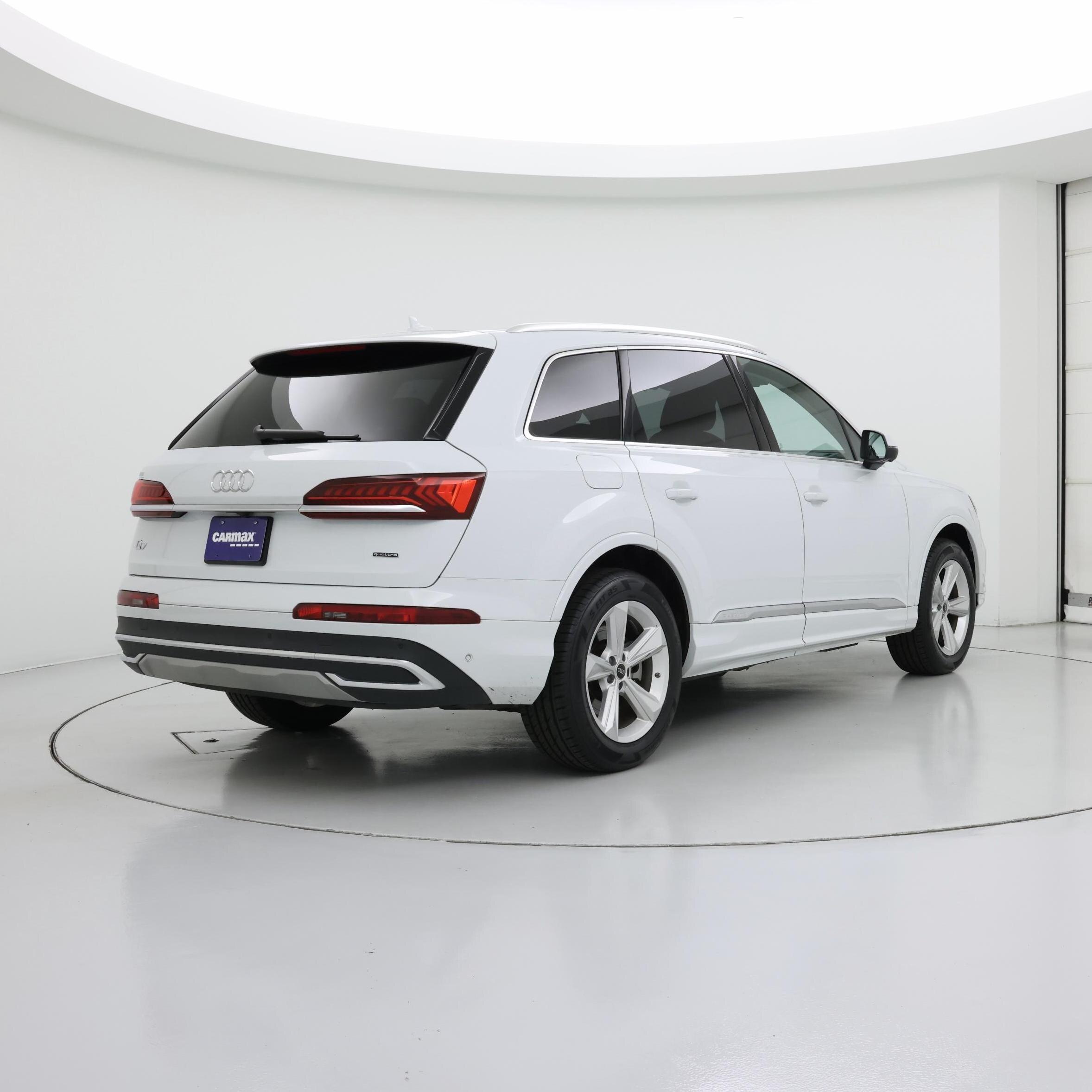 Thumbnail: 2024 Audi Q7 - 8