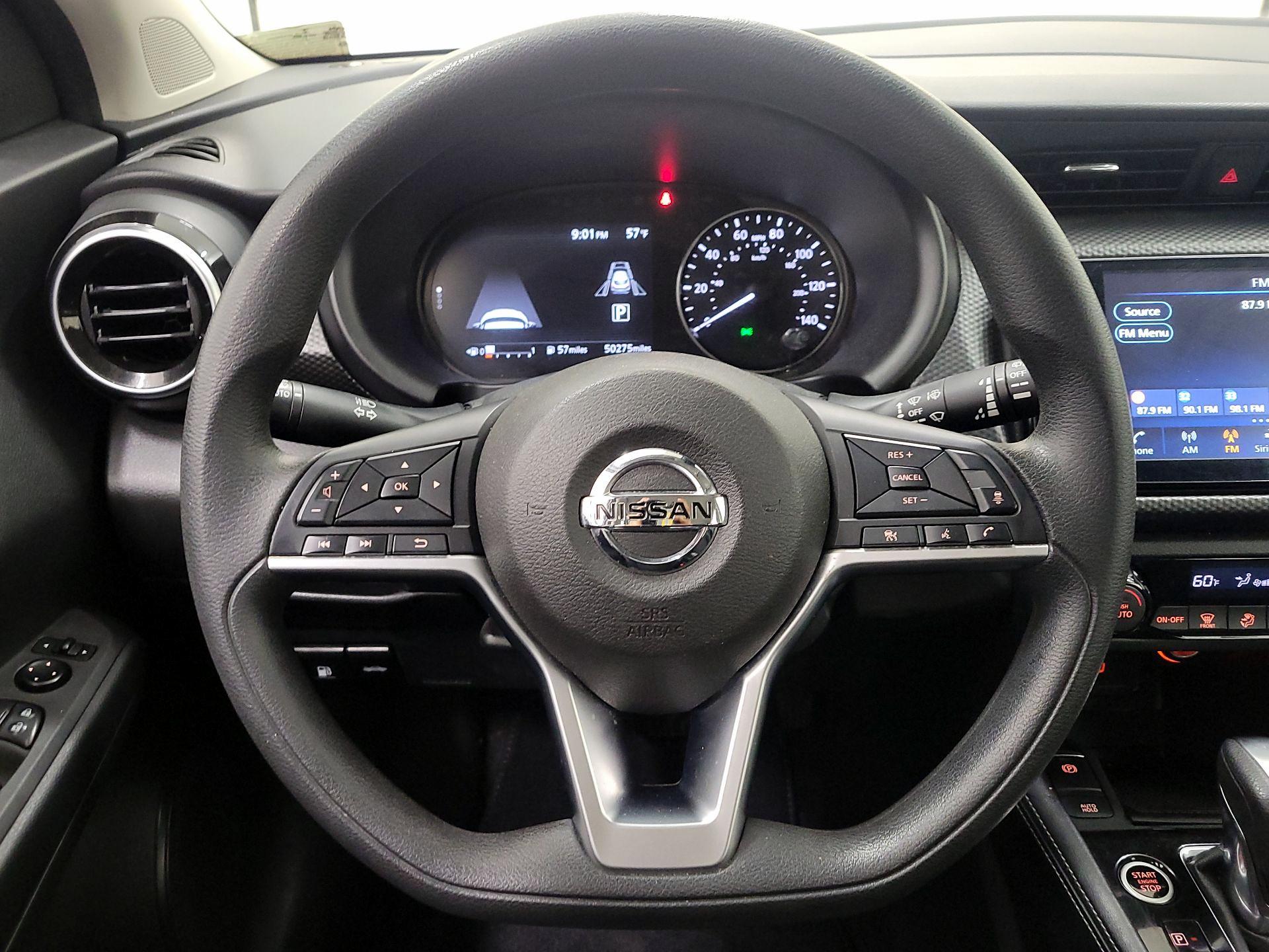 Thumbnail: 2021 Nissan Kicks - 10