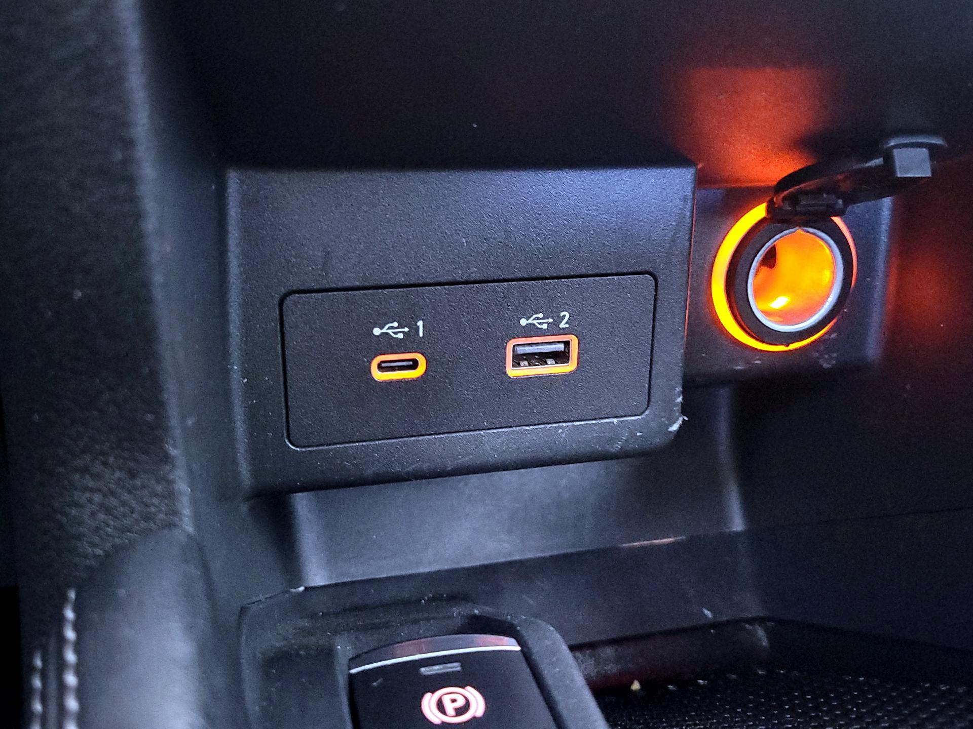 Thumbnail: 2021 Nissan Kicks - 17