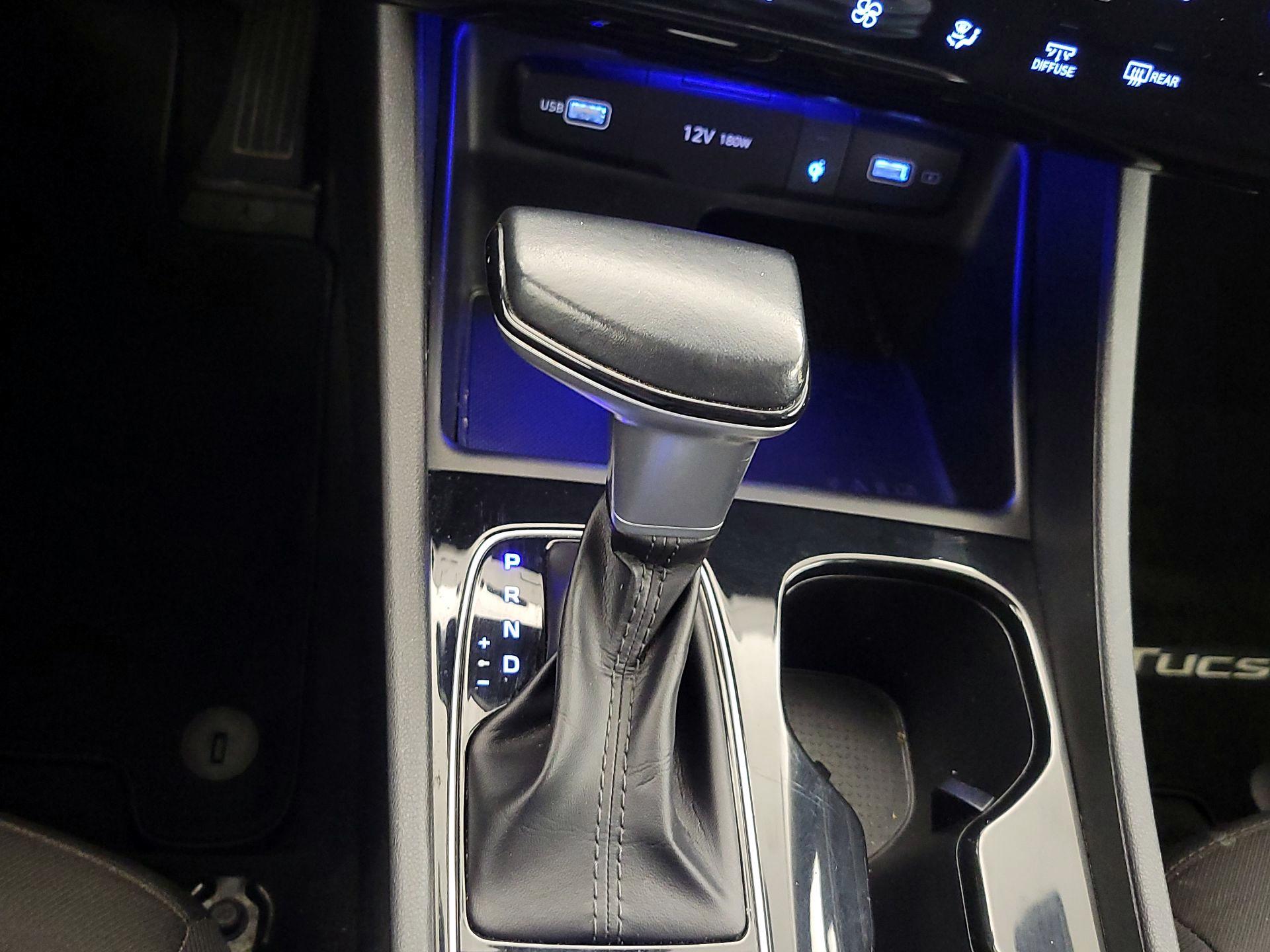 Thumbnail: 2022 Hyundai Tucson - 17