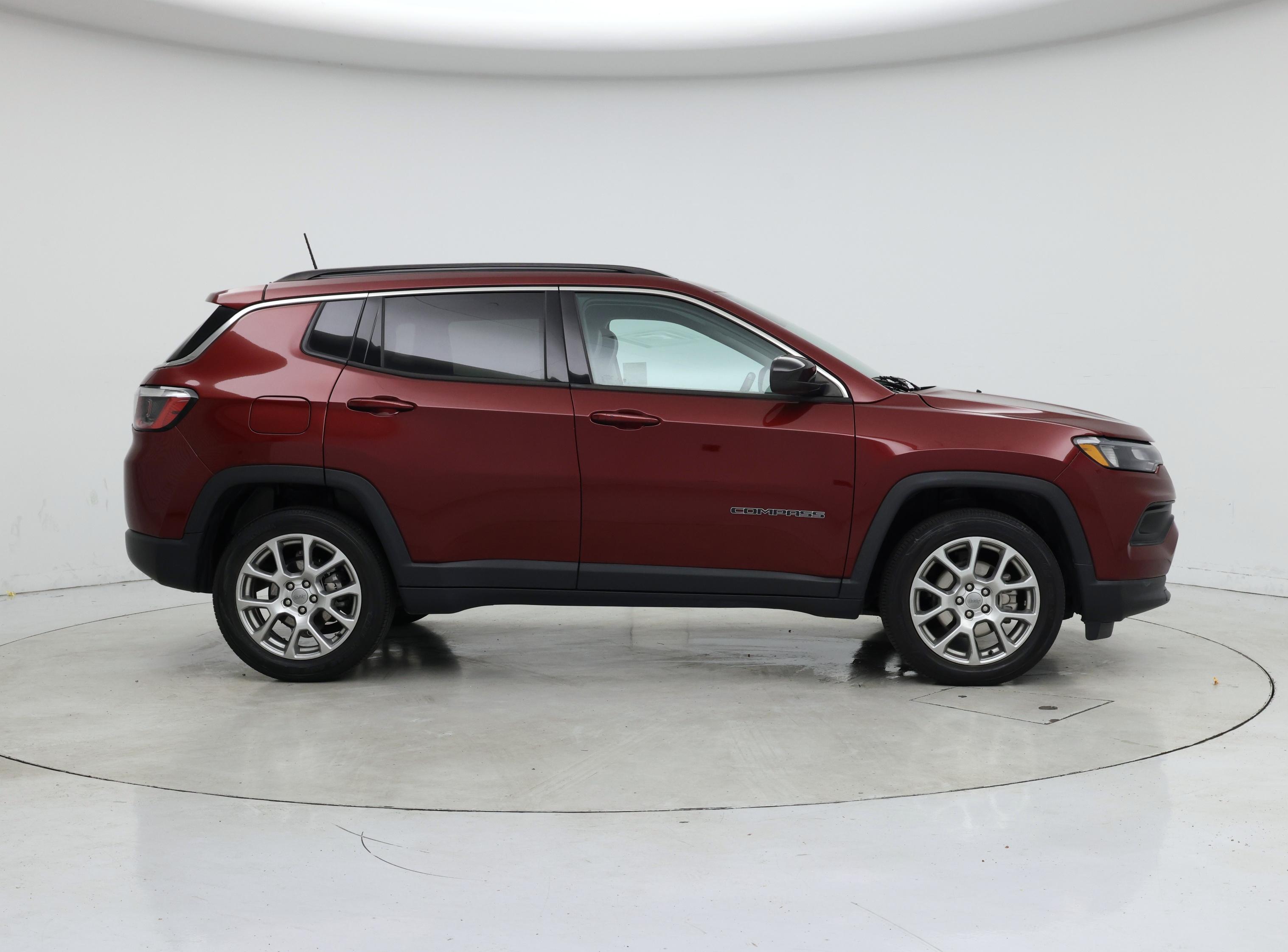 Thumbnail: 2022 Jeep Compass - 7