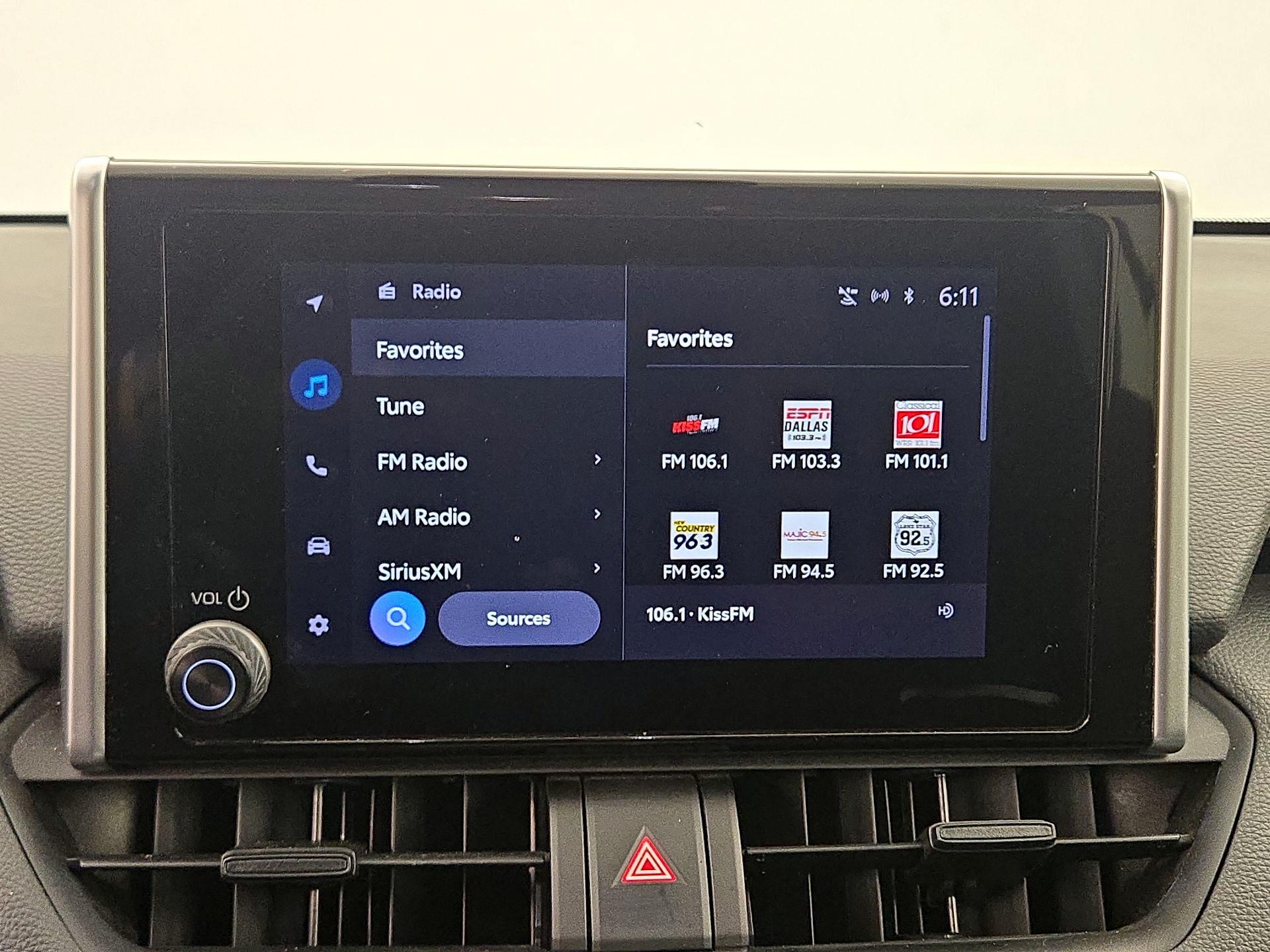 Thumbnail: 2023 Toyota RAV4 - 15