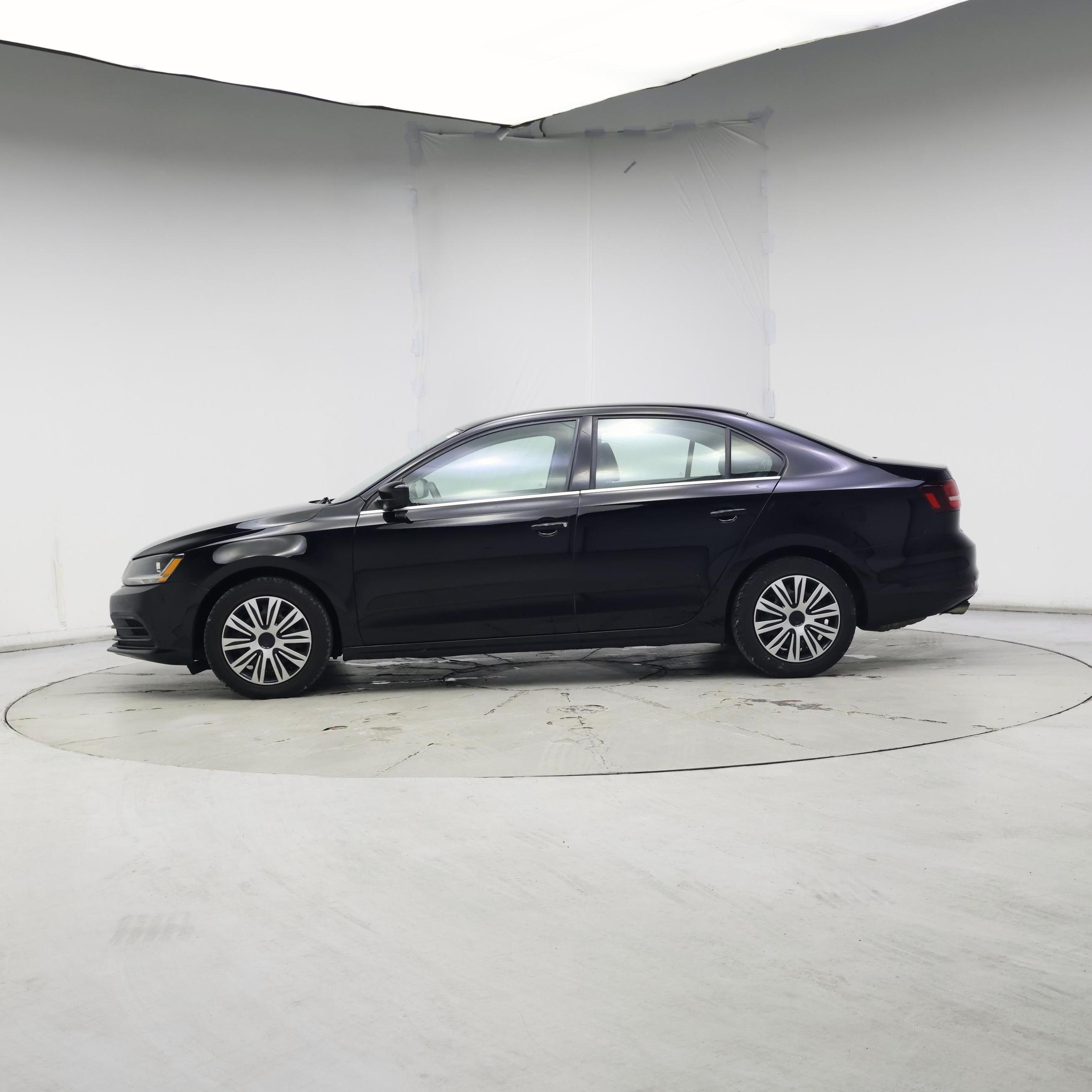 Thumbnail: 2017 Volkswagen Jetta - 3