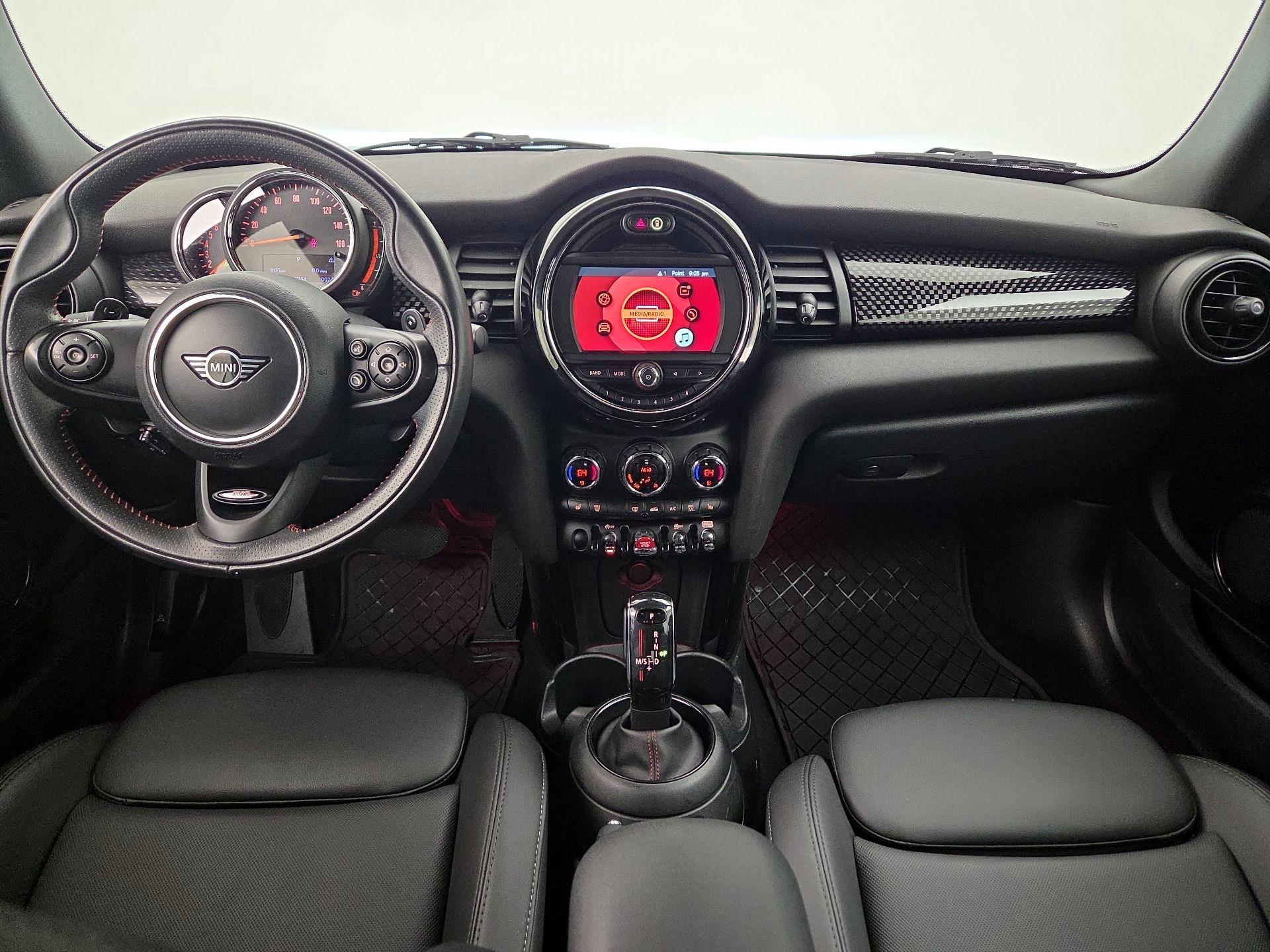 Thumbnail: 2020 MINI Cooper - 9