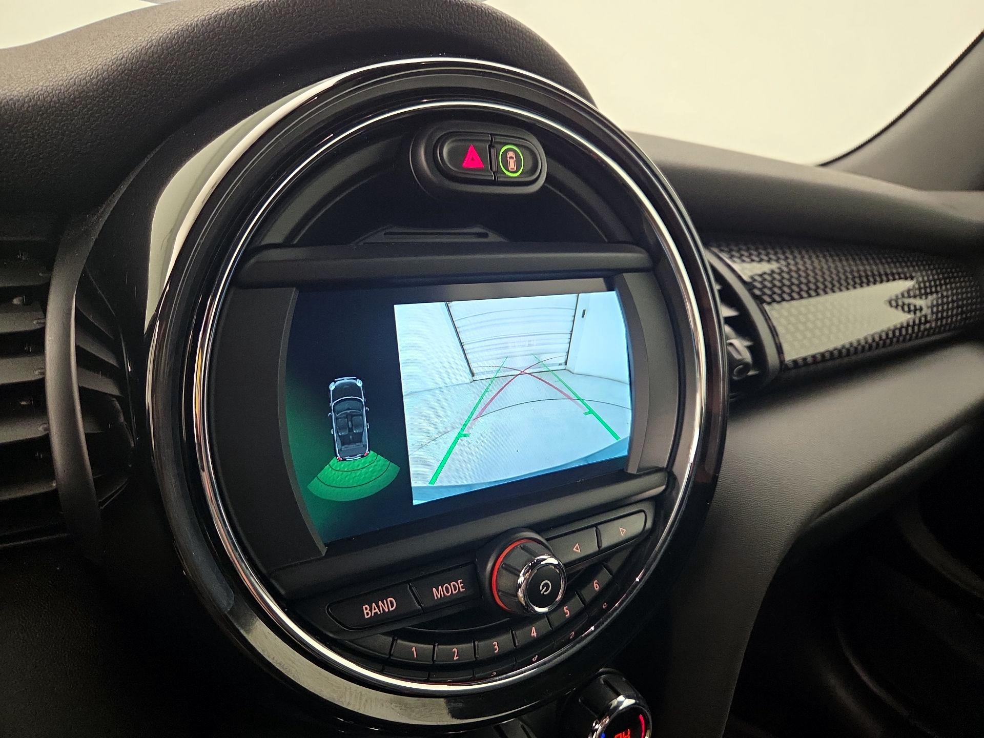 Thumbnail: 2020 MINI Cooper - 14