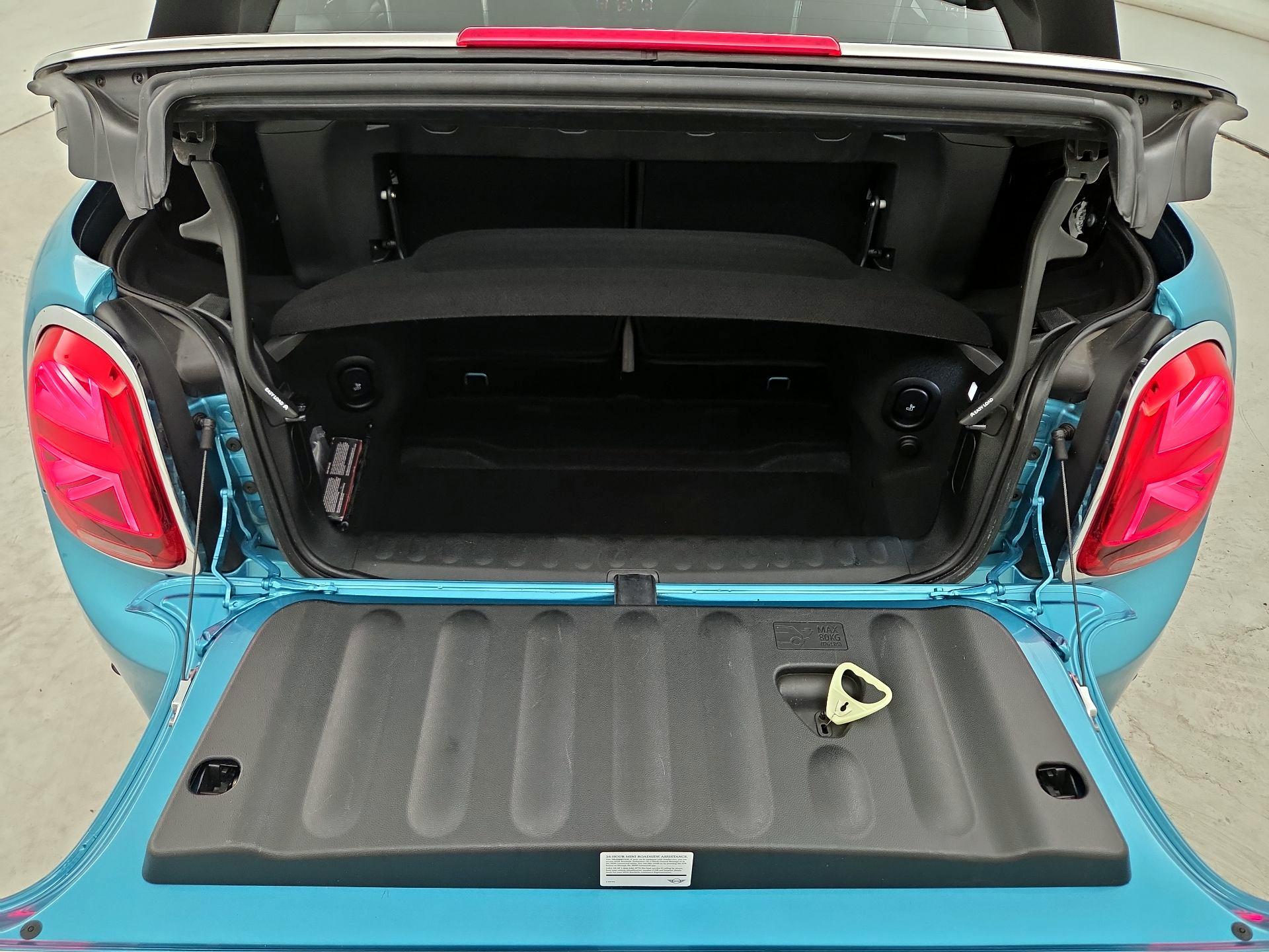 Thumbnail: 2020 MINI Cooper - 20