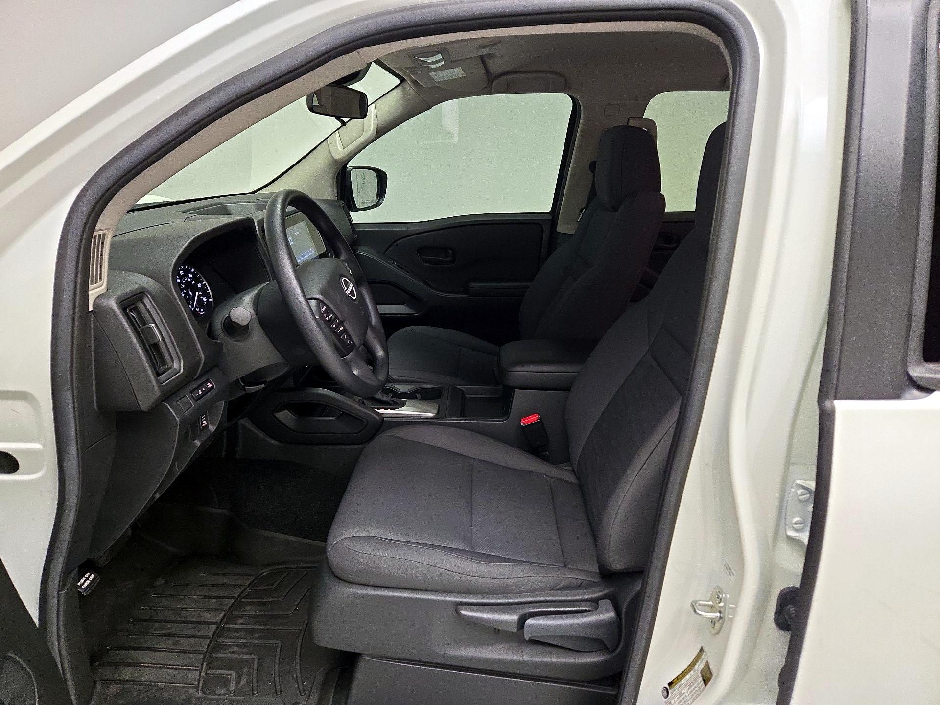 Thumbnail: 2025 Nissan Frontier - 9