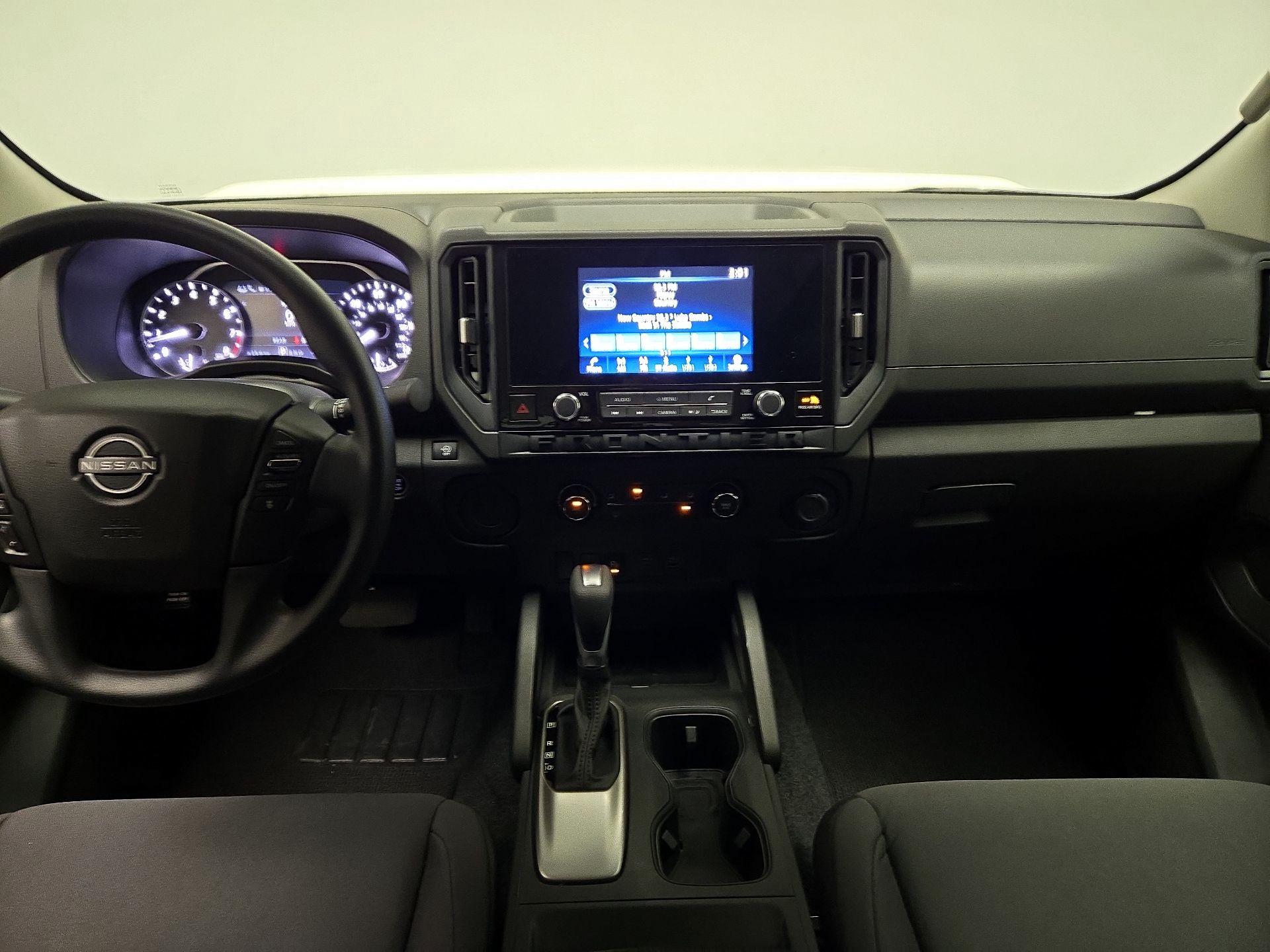 Thumbnail: 2025 Nissan Frontier - 9