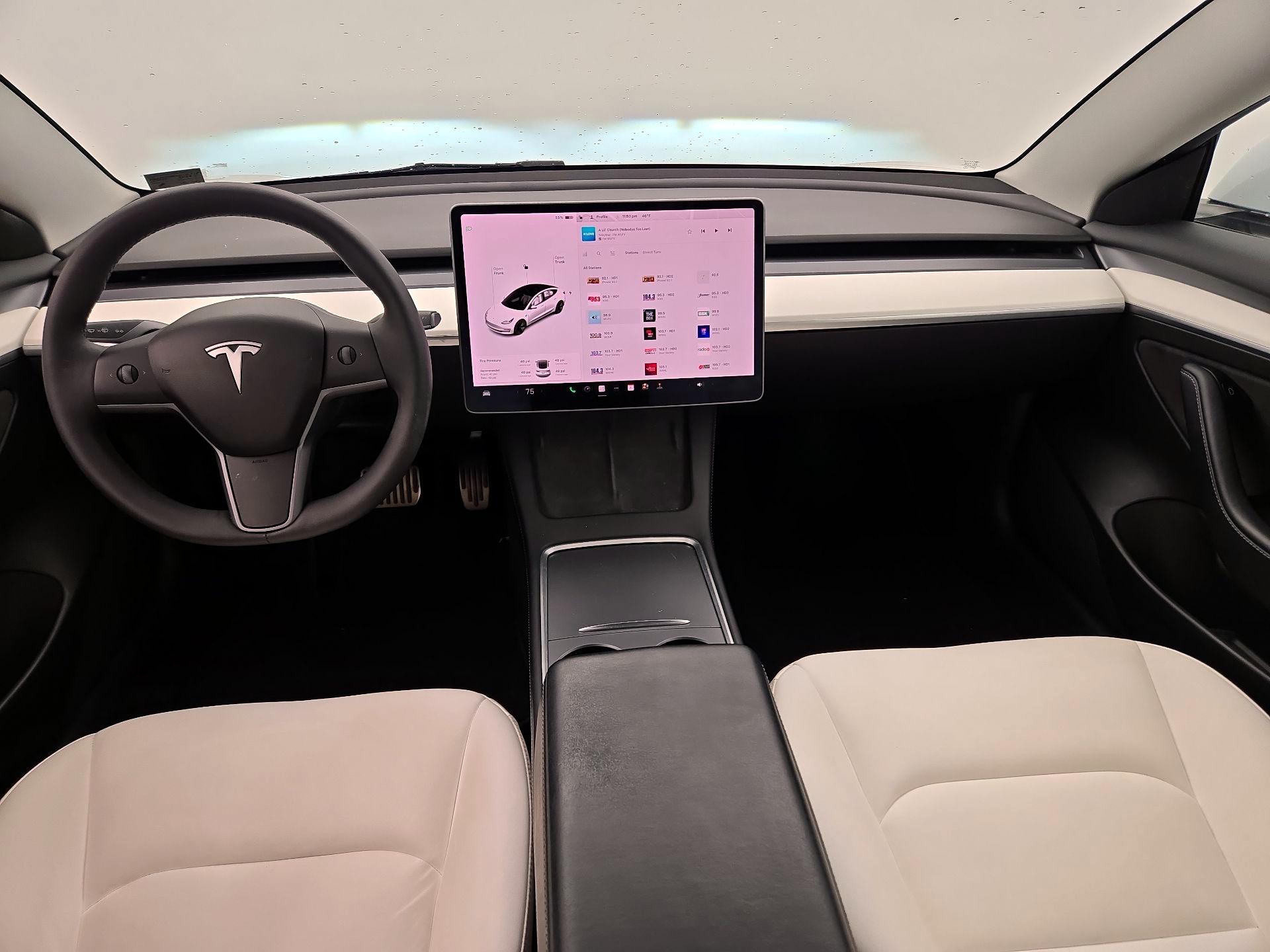 Thumbnail: 2022 Tesla Model 3 - 9