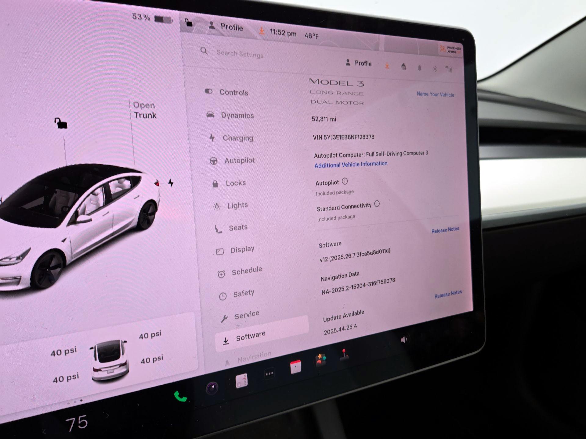 Thumbnail: 2022 Tesla Model 3 - 13