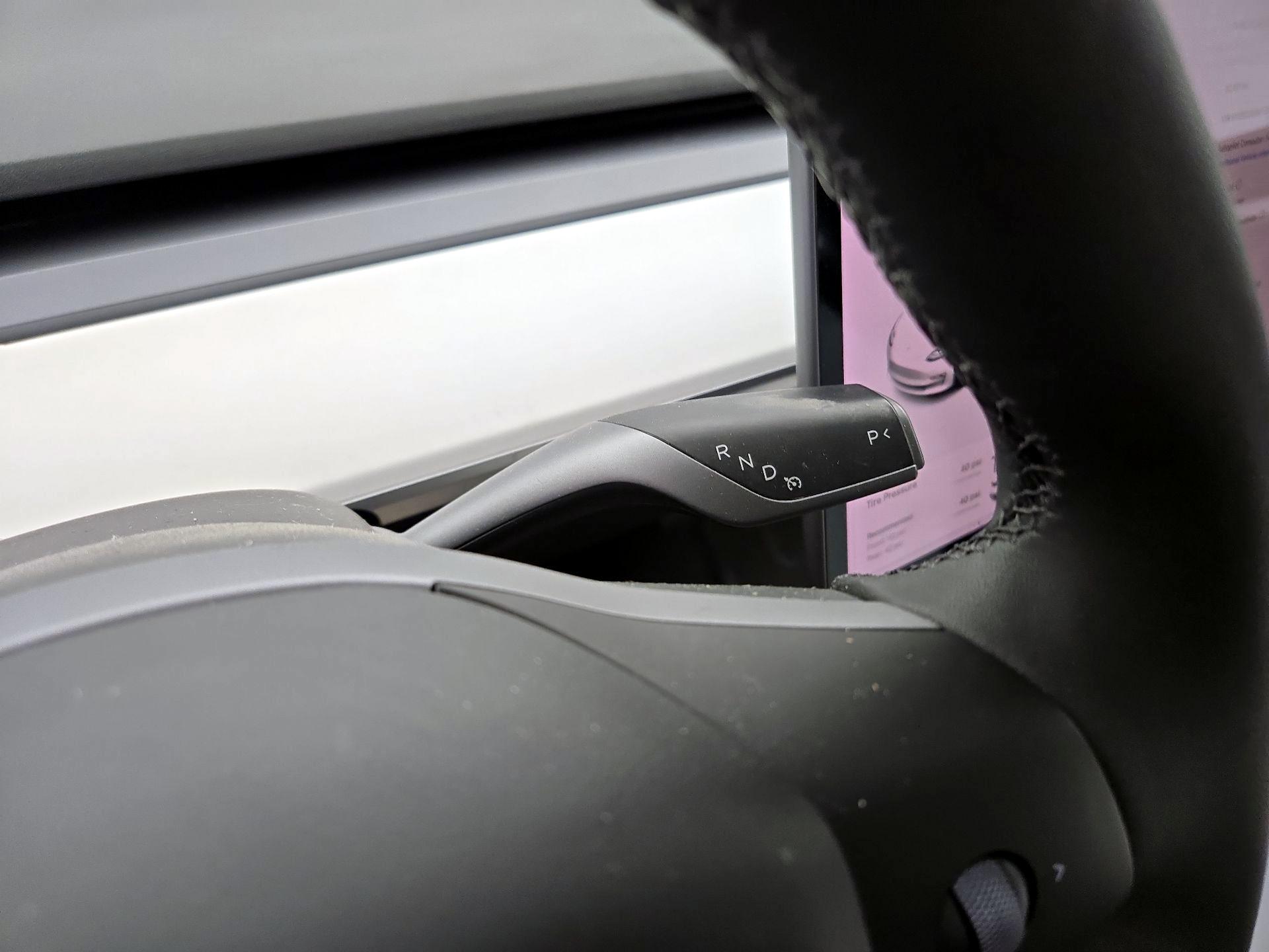 Thumbnail: 2022 Tesla Model 3 - 17