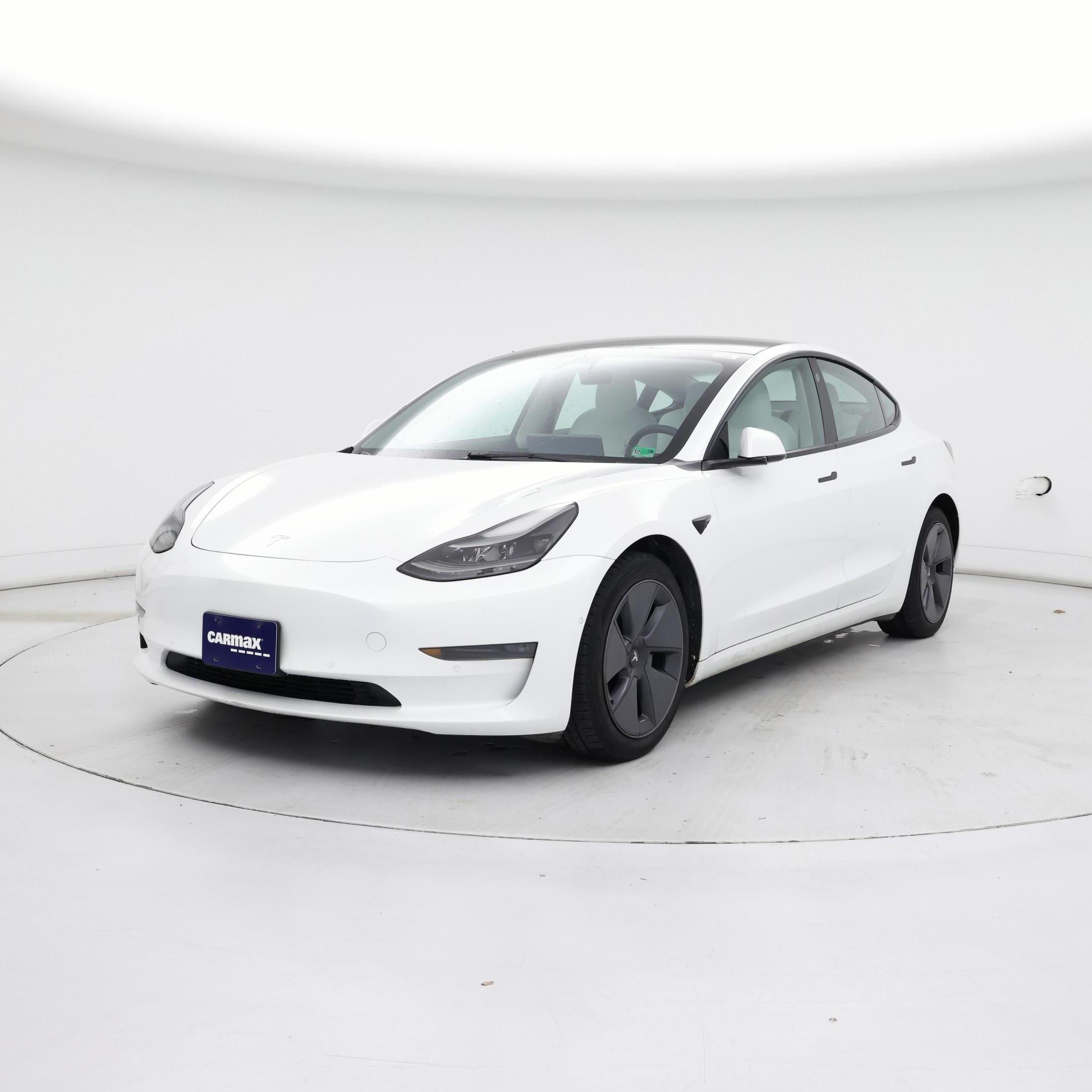 Thumbnail: 2022 Tesla Model 3 - 4