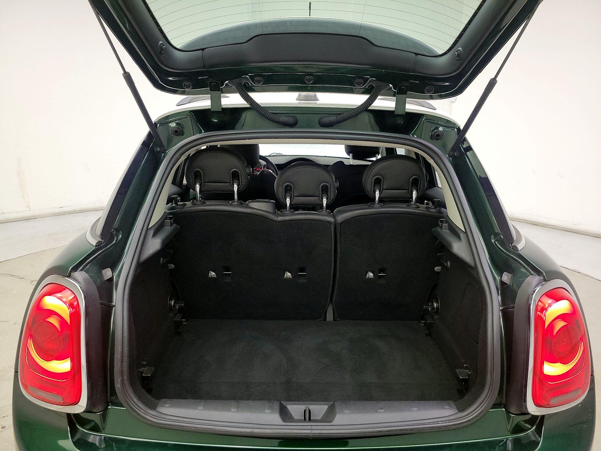 Thumbnail: 2015 MINI Cooper Hardtop - 19