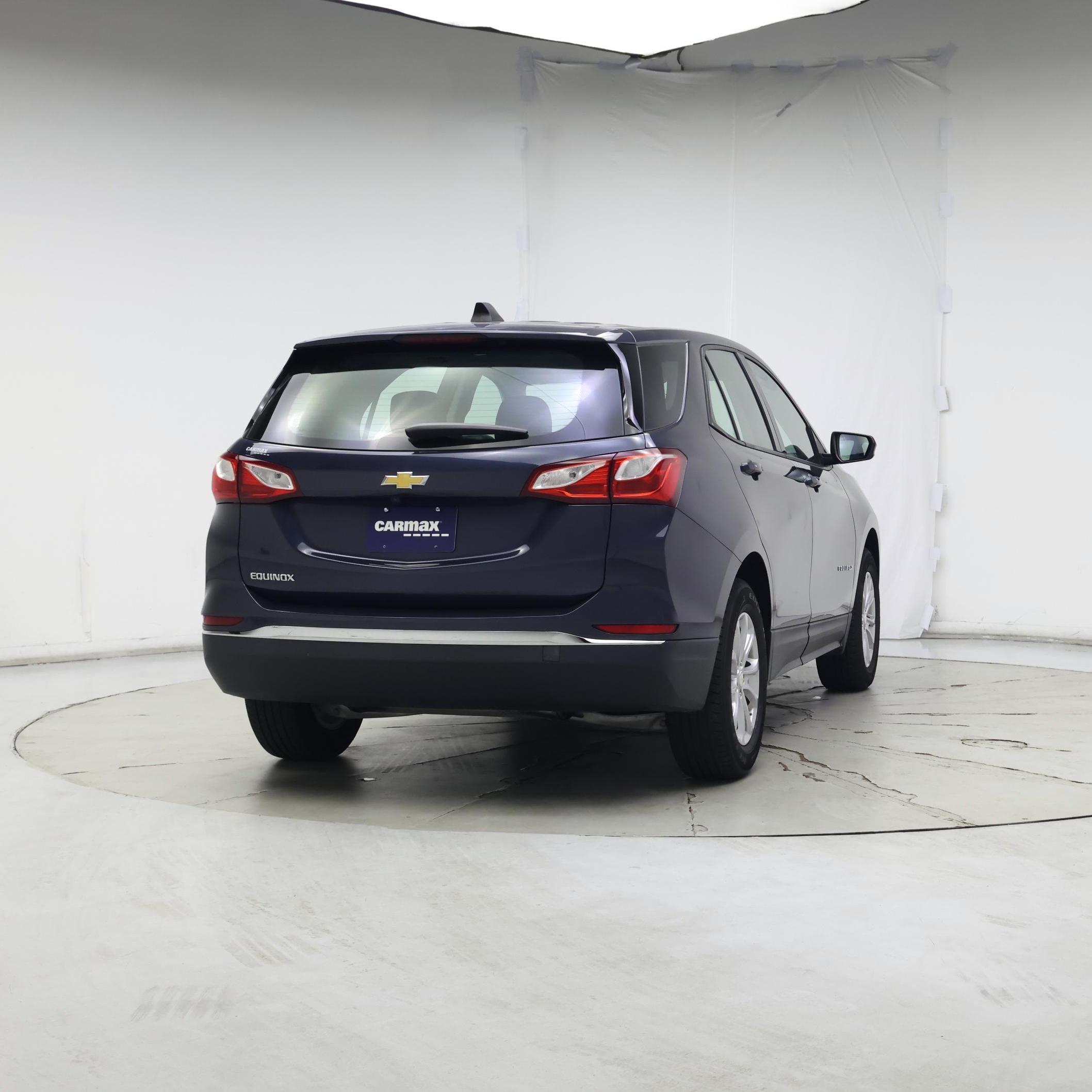 Thumbnail: 2018 Chevrolet Equinox - 8