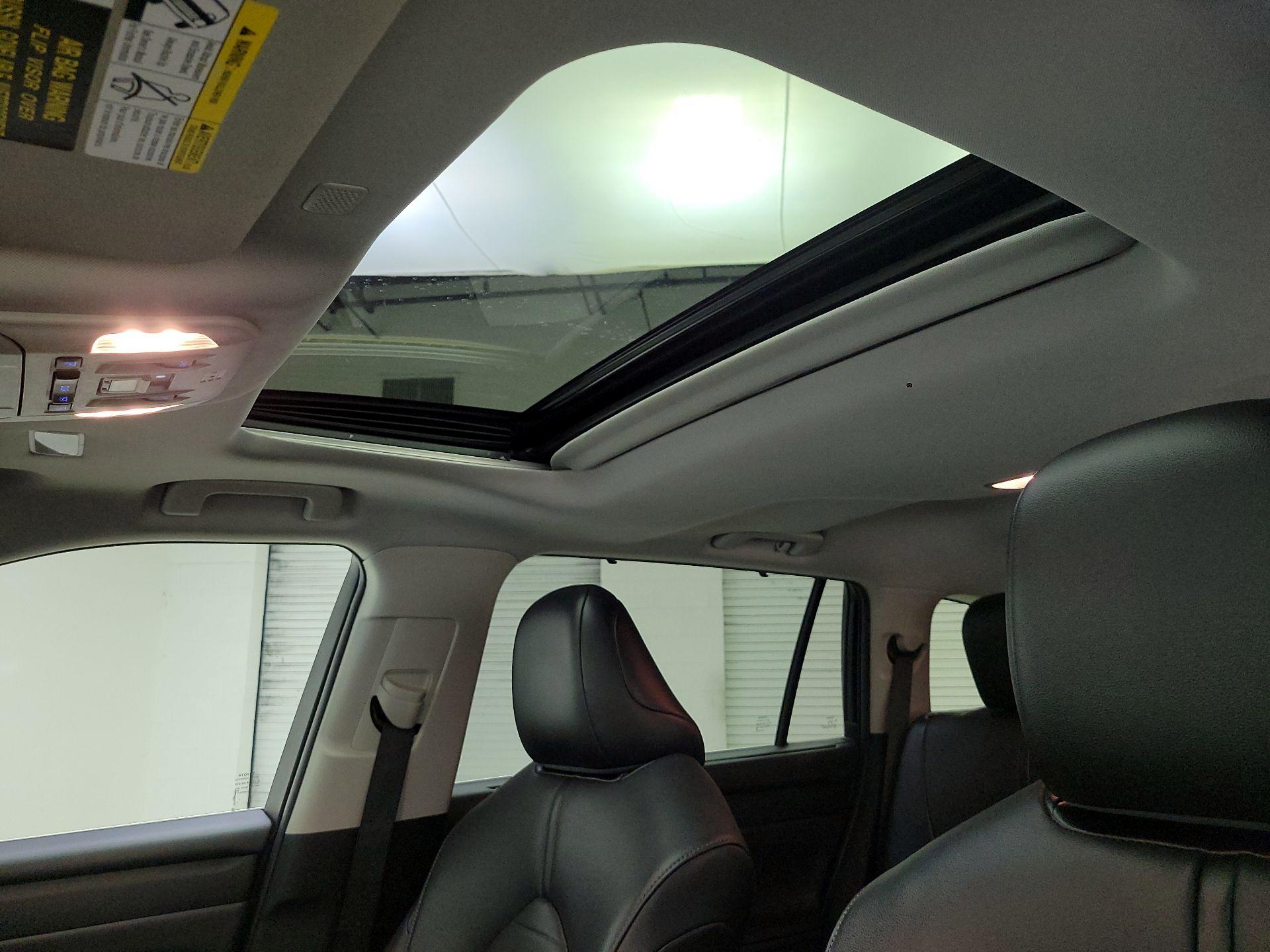 Thumbnail: 2021 Toyota Highlander - 19