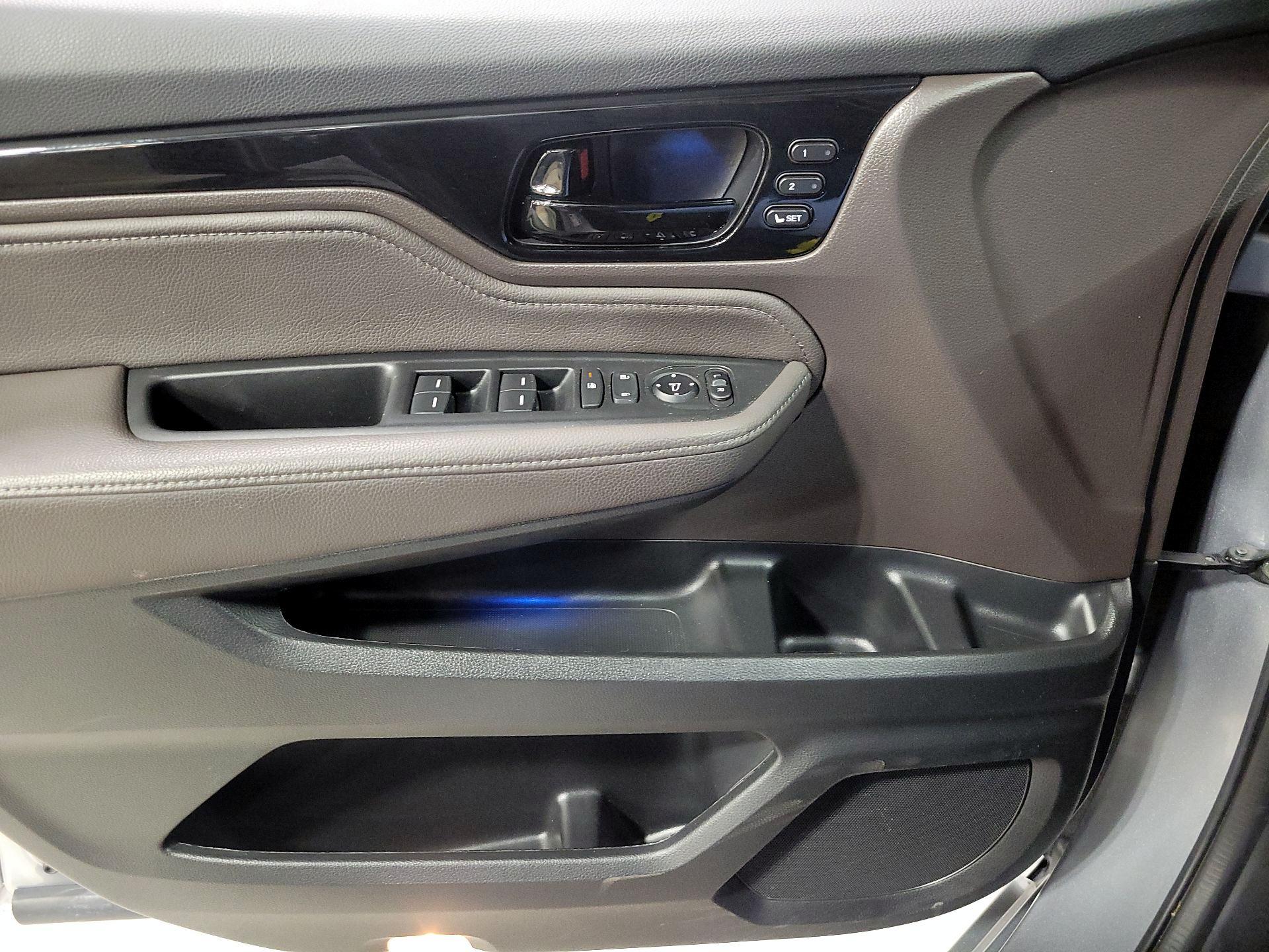 Thumbnail: 2023 Honda Odyssey - 12